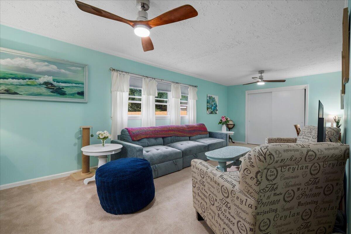 2206 Circle Drive Property Photo 11