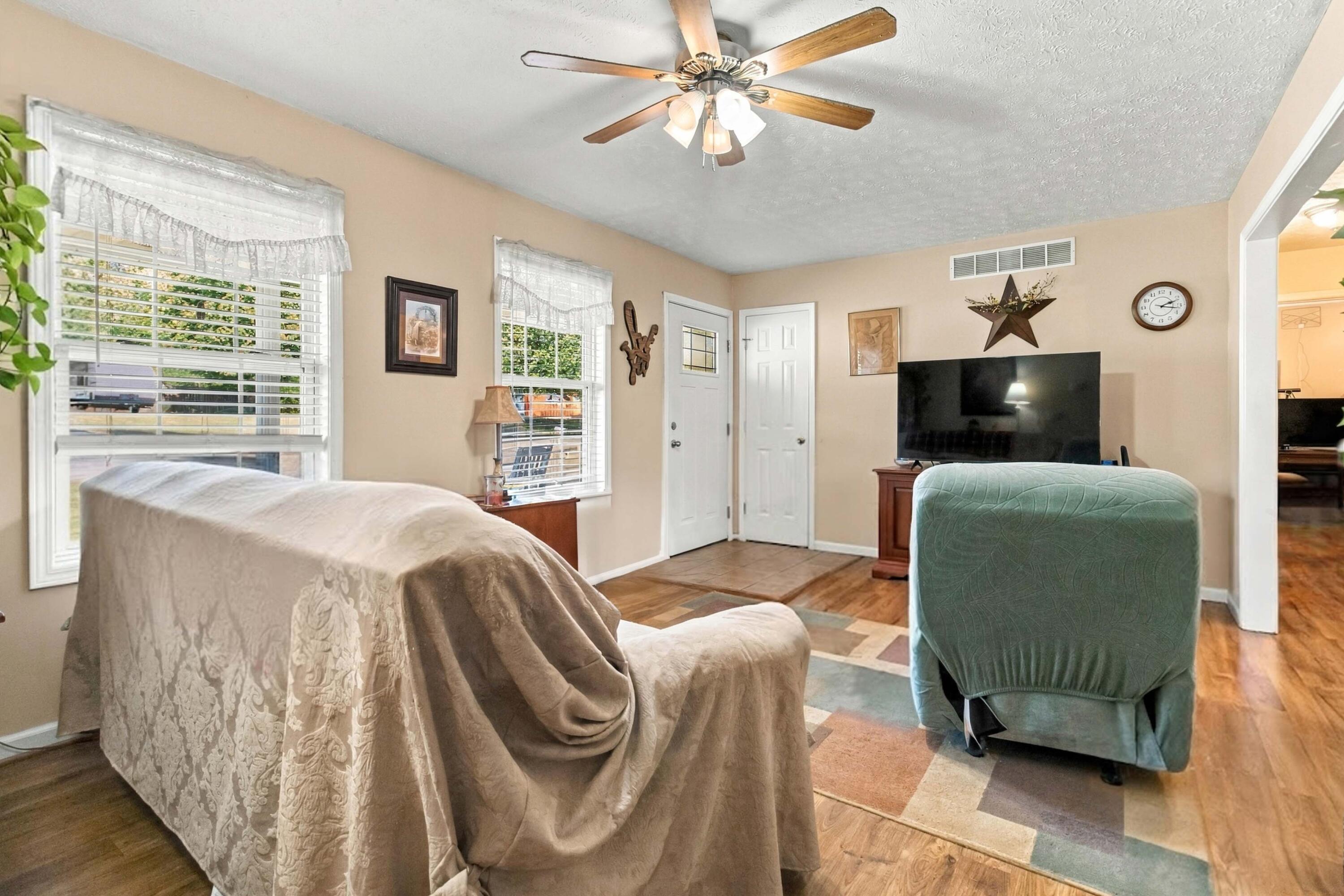 311 Chickasaw Trail Property Photo 6