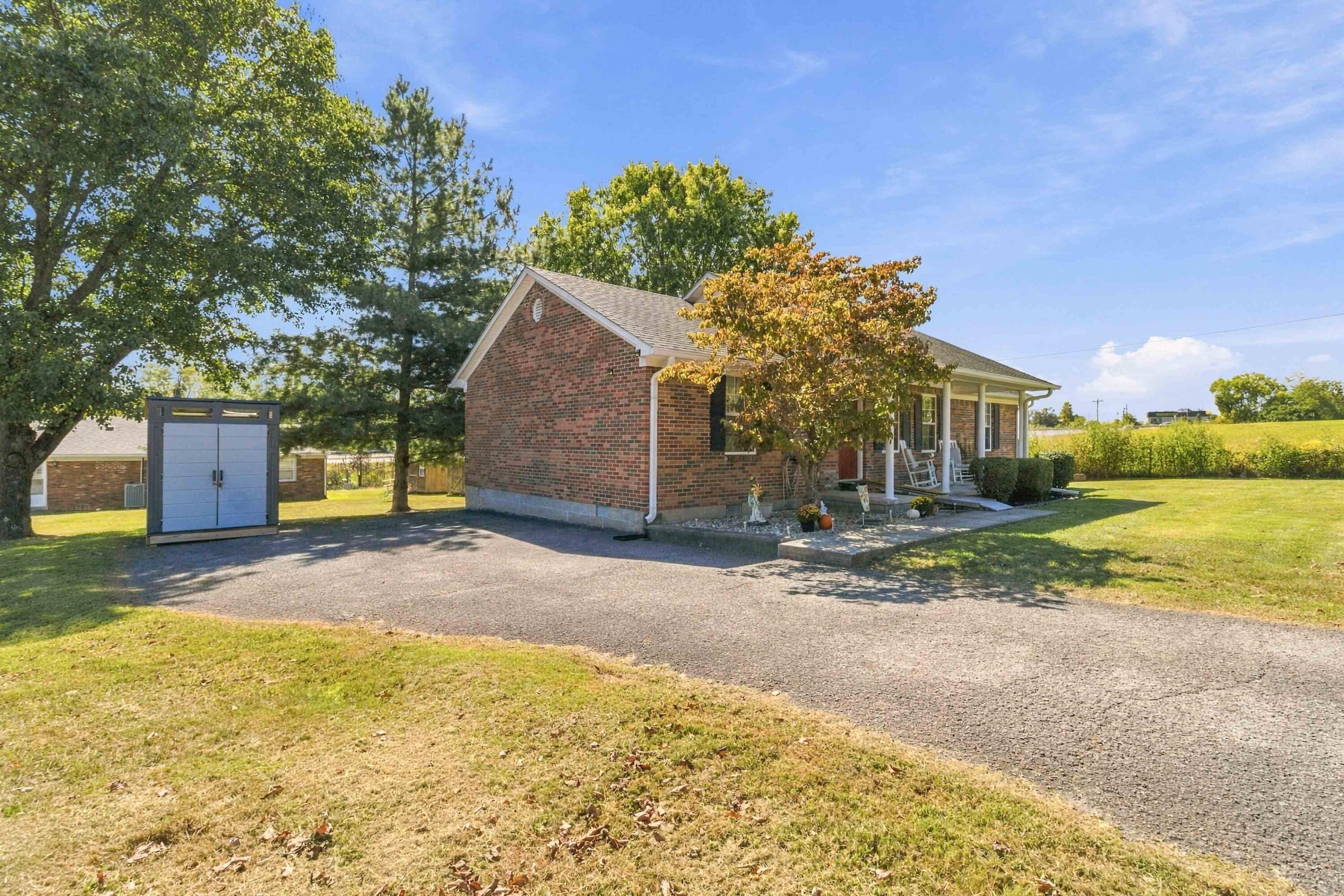 311 Chickasaw Trail Property Photo 28