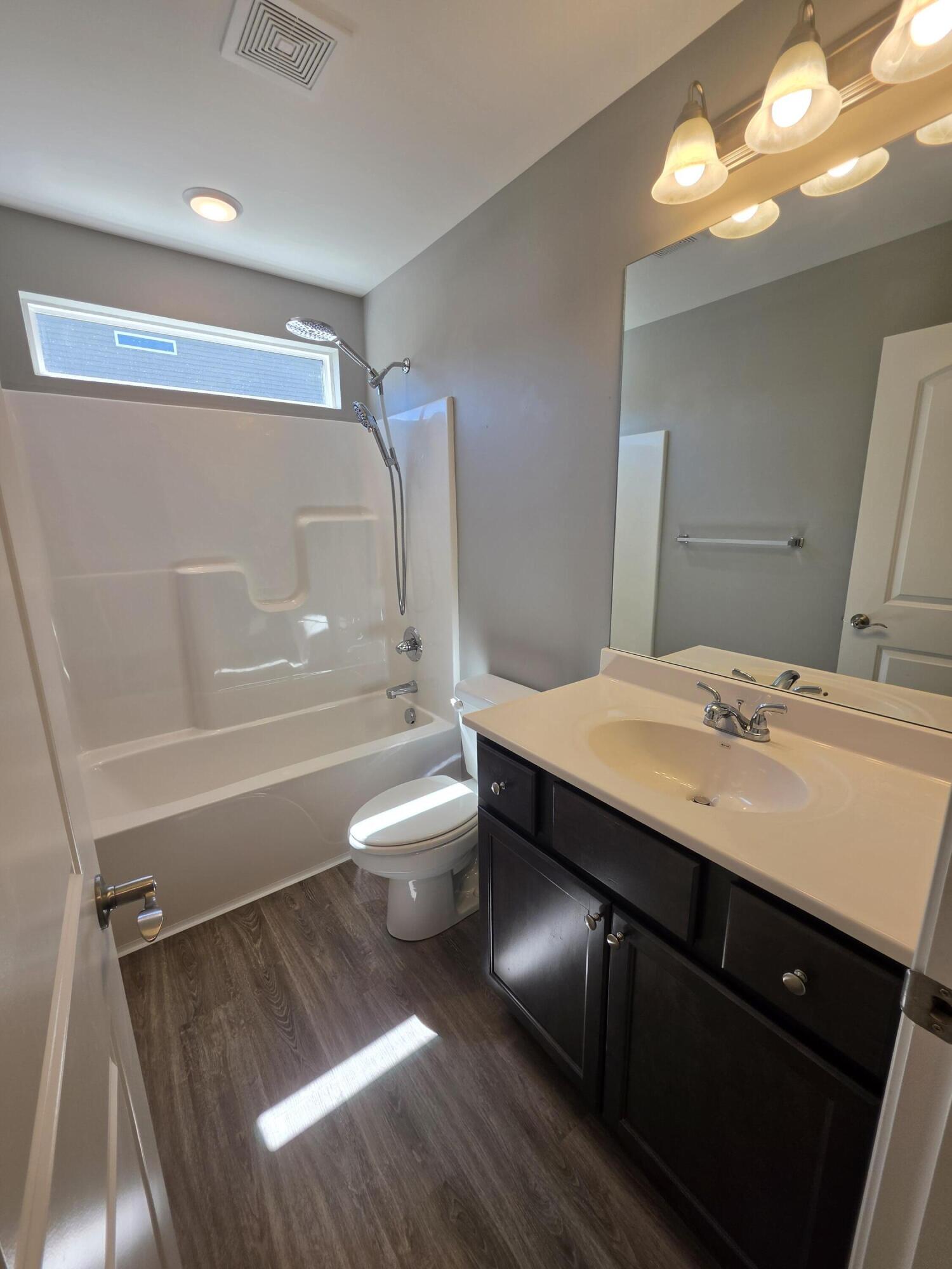 209 Candy Apple Lane Property Photo 16
