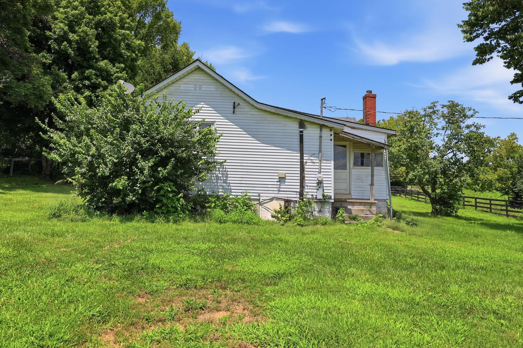 2305 Oregon Road Property Photo 13