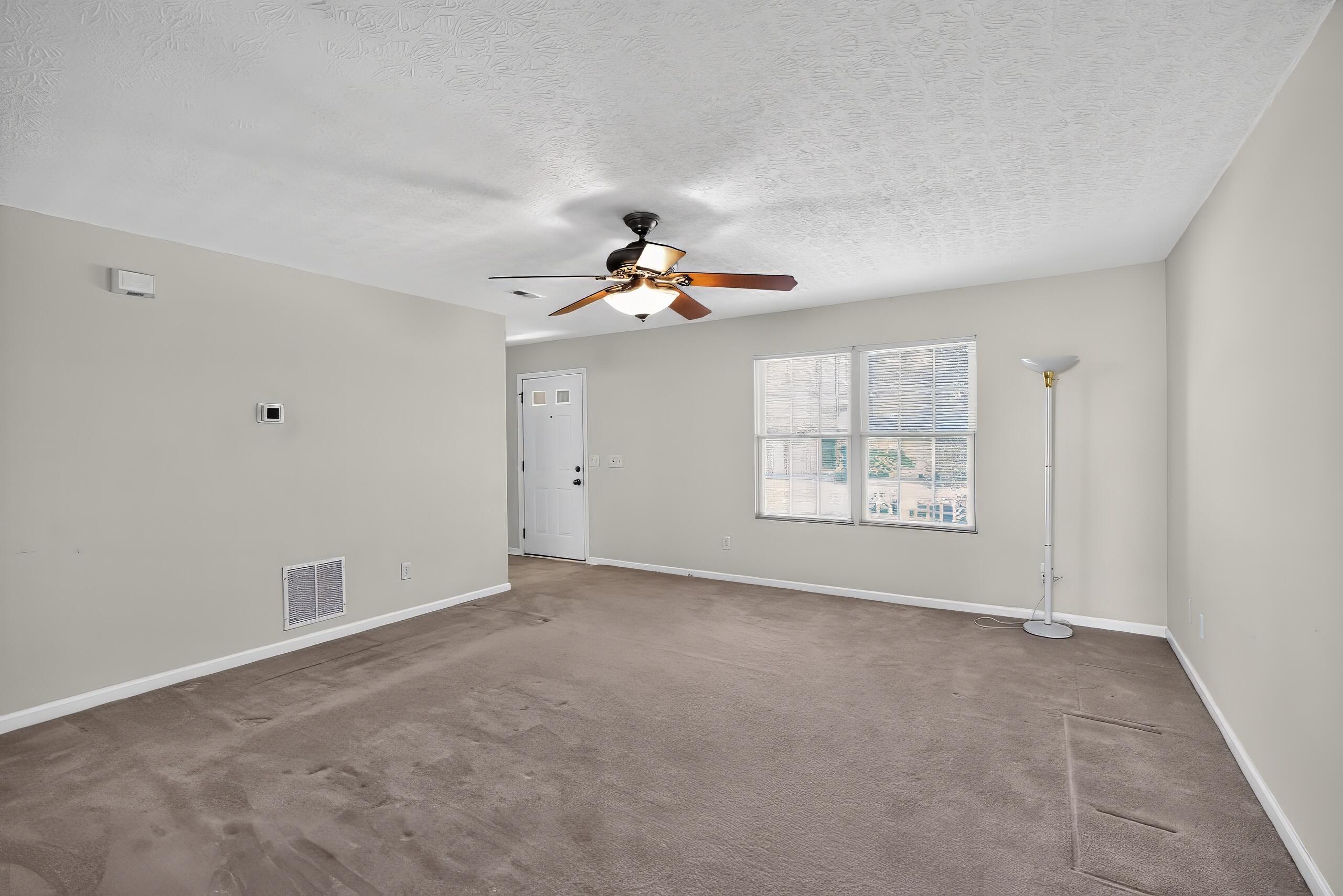 1033 Lemon Rue Way Property Photo 5