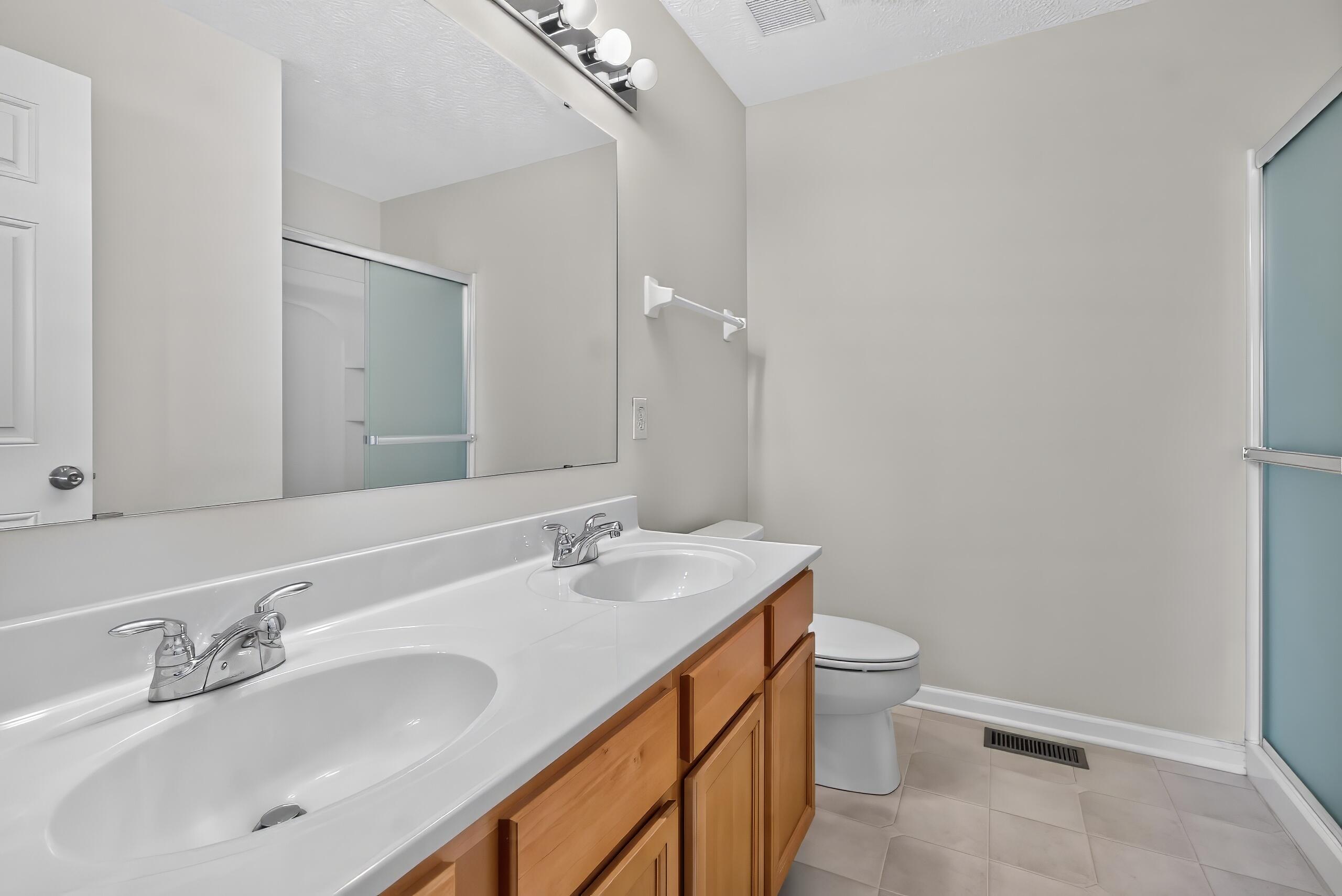 1033 Lemon Rue Way Property Photo 17