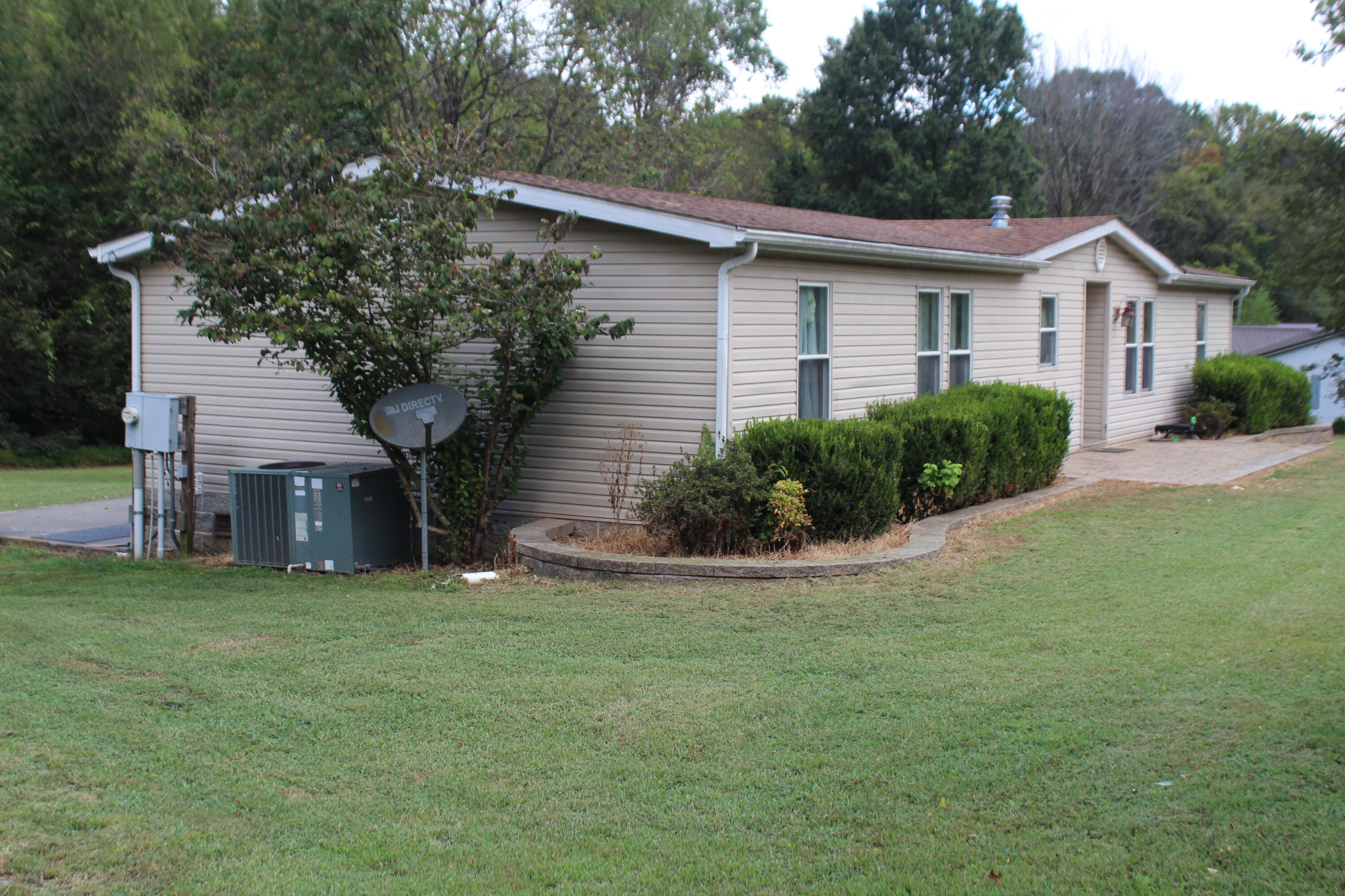 1280 State Highway 1271 Property Photo 2