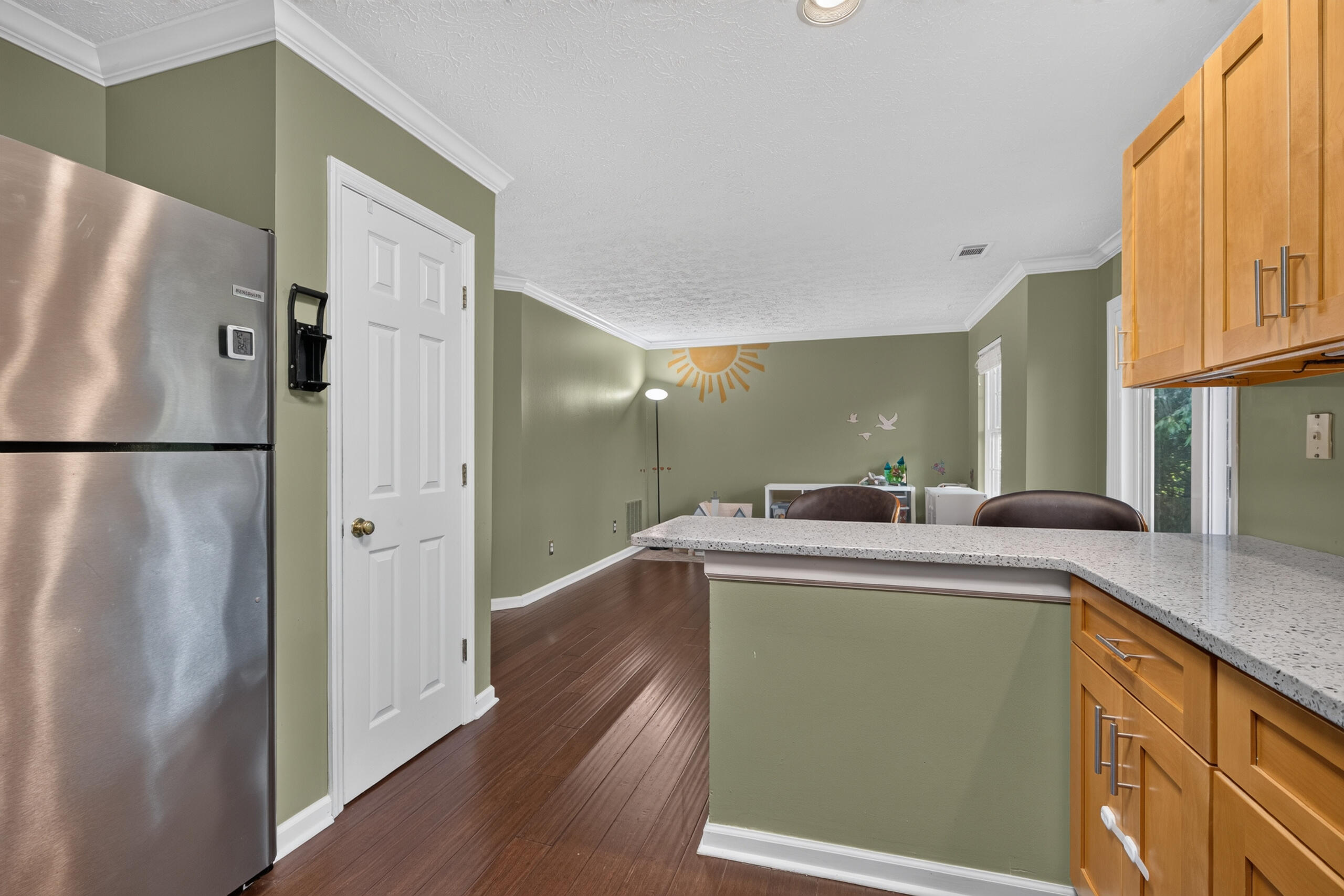 3925 Hillside Drive Property Photo 14