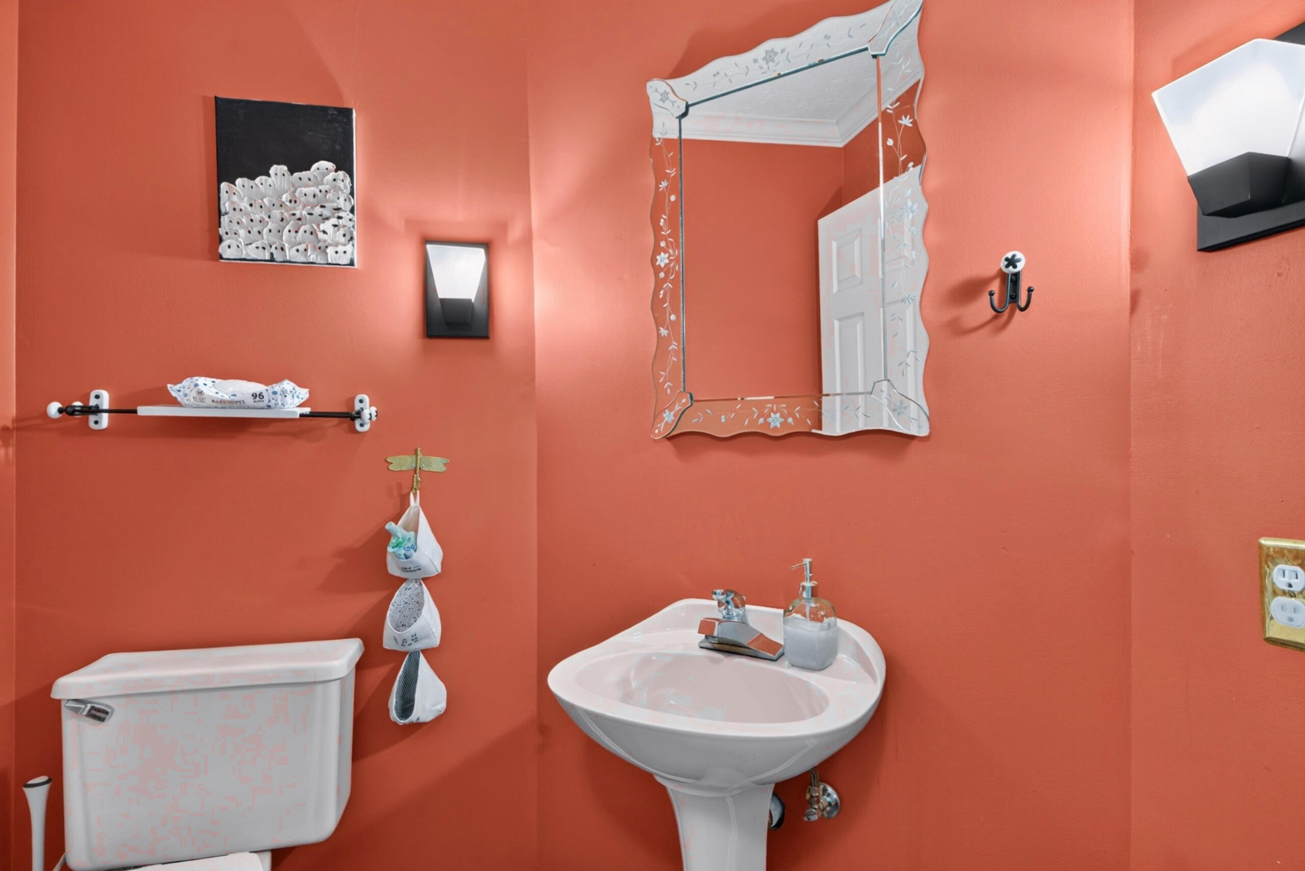 3925 Hillside Drive Property Photo 15