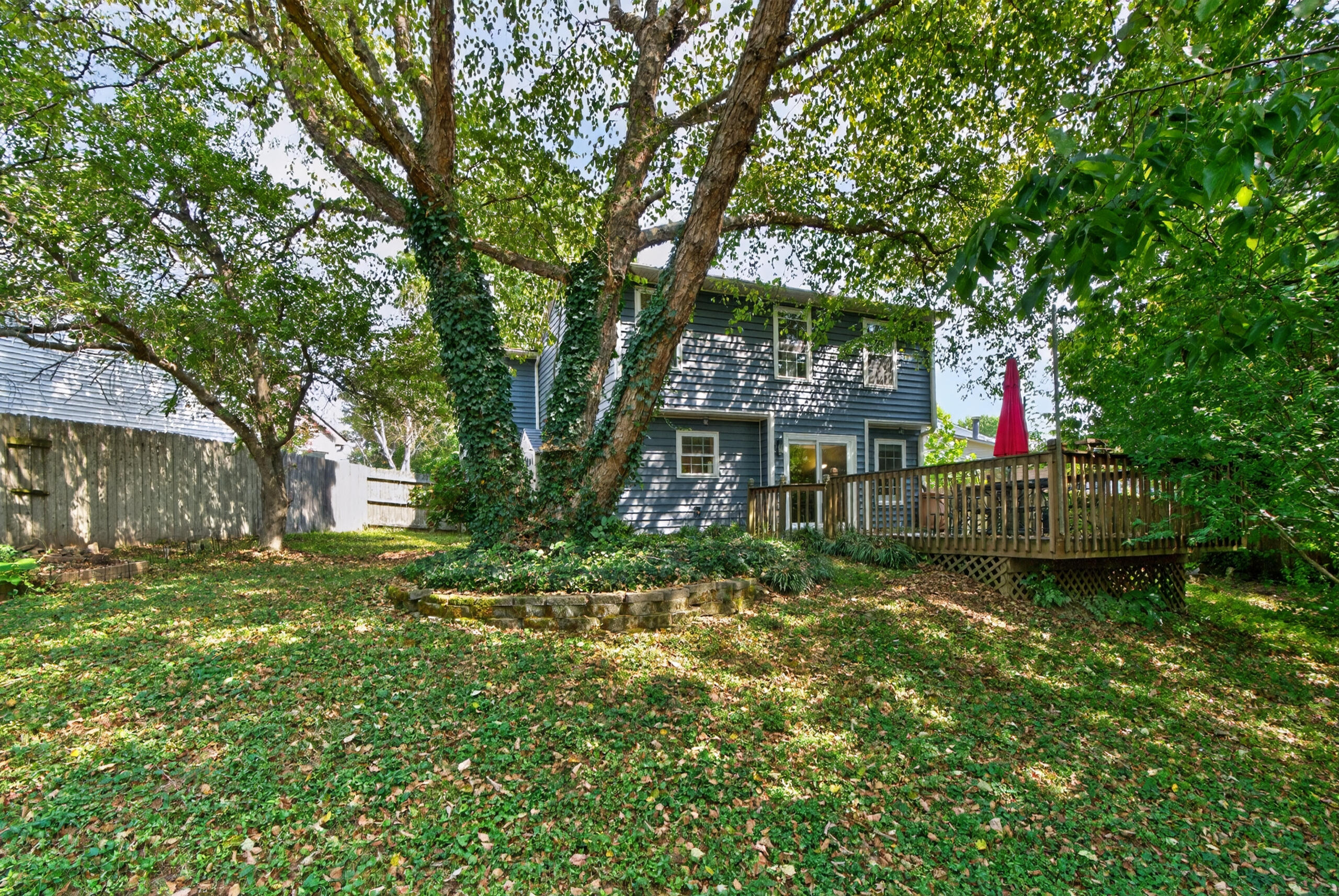 3925 Hillside Drive Property Photo 30