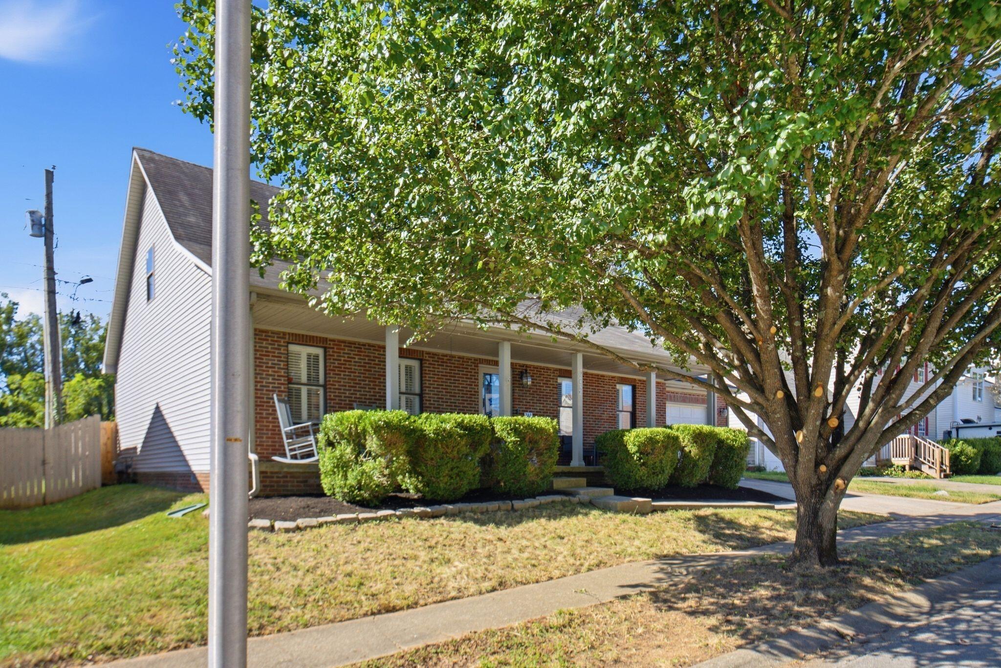 2452 English Station Drive Property Photo 4