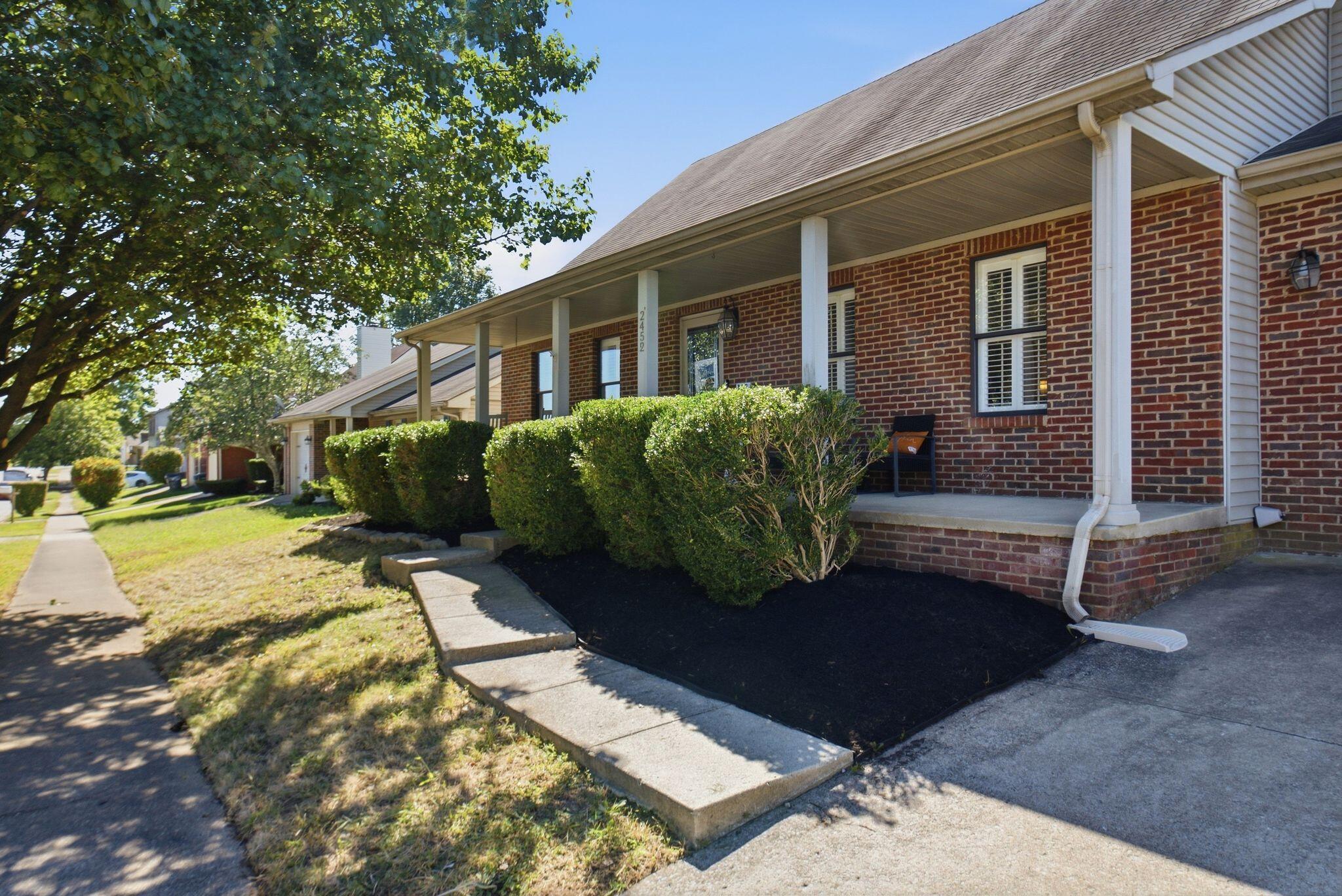 2452 English Station Drive Property Photo 5