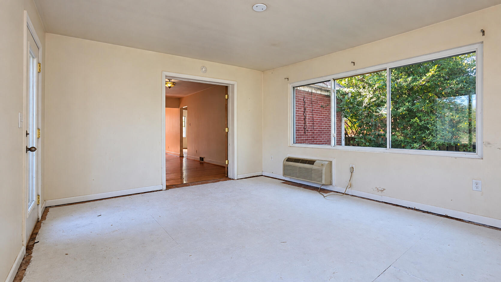 209 Tahoma Road Property Photo 16
