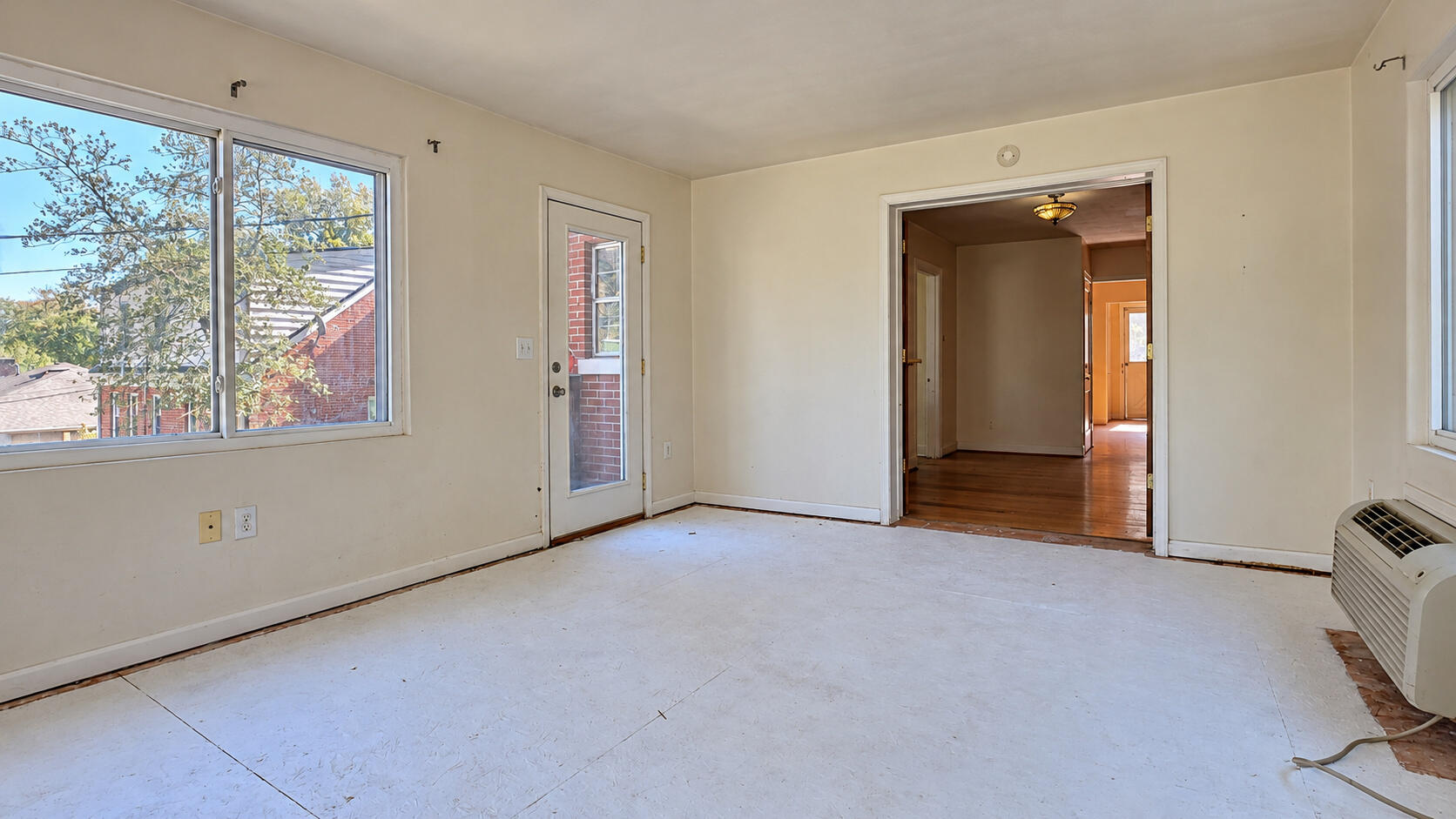 209 Tahoma Road Property Photo 18