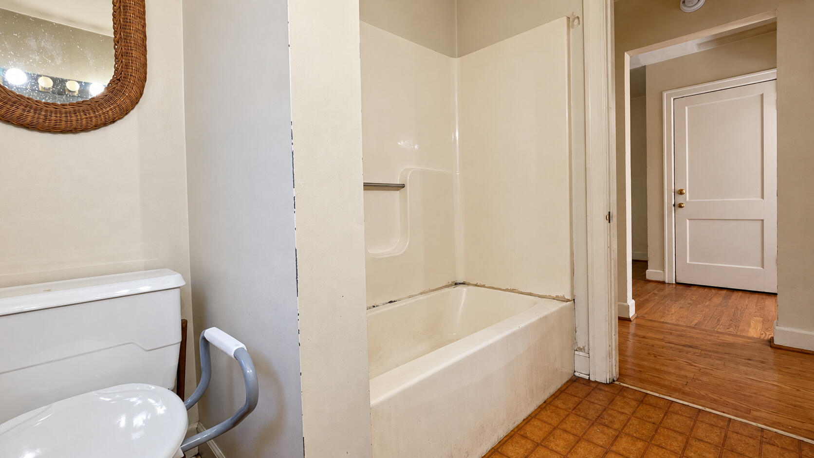 209 Tahoma Road Property Photo 28