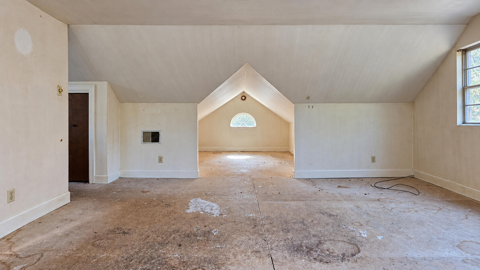 209 Tahoma Road Property Photo 35