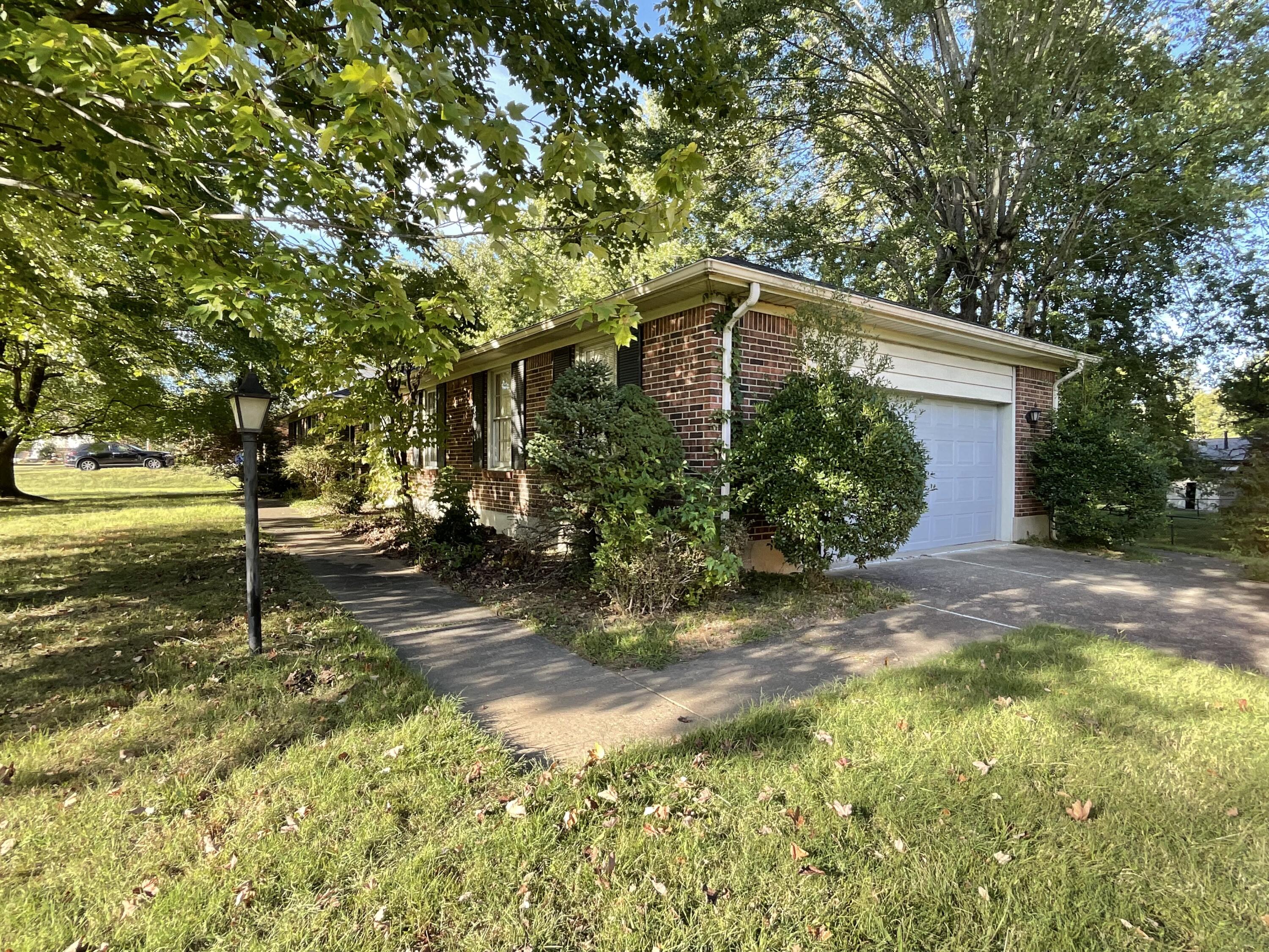6309 Saranac Court Property Photo 3