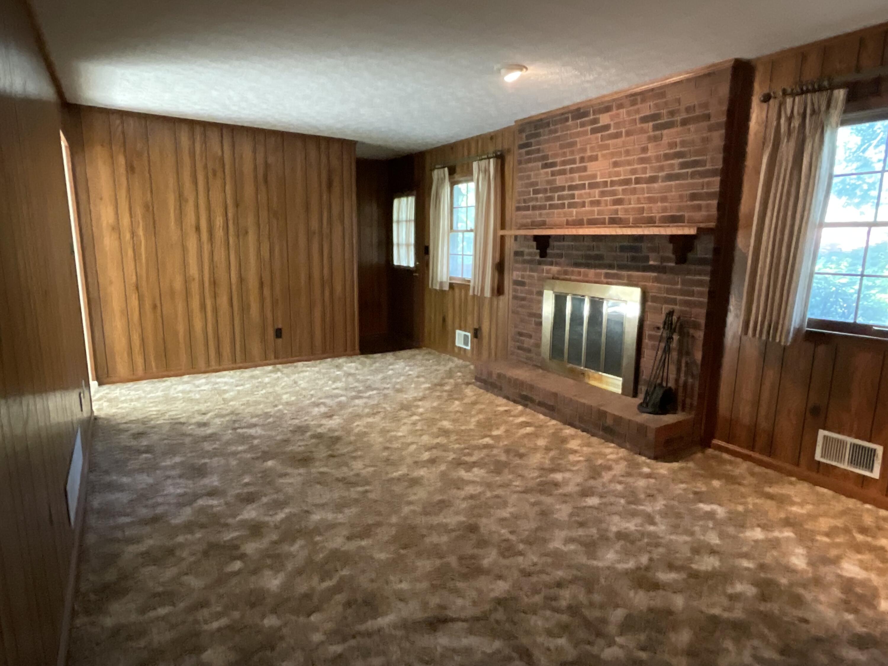 6309 Saranac Court Property Photo 12