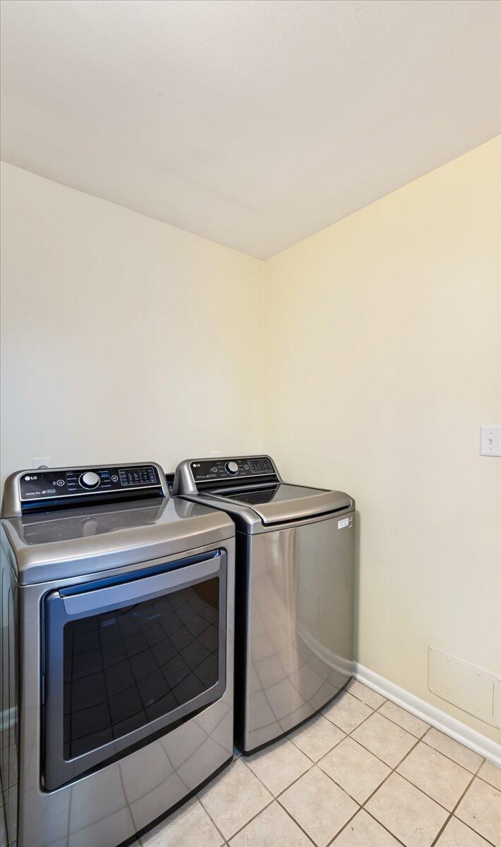 3717 Higbee Woods Court Property Photo 29