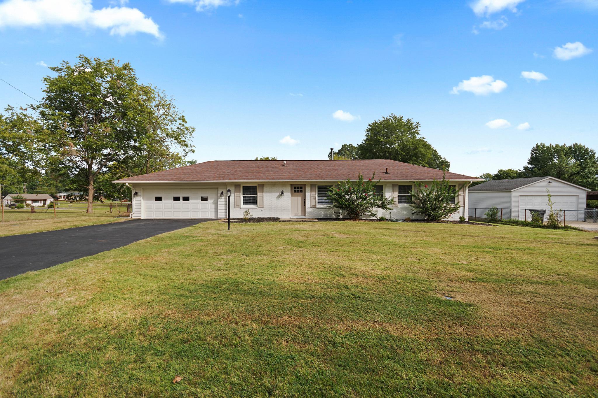 739 Eden Drive Property Photo 1