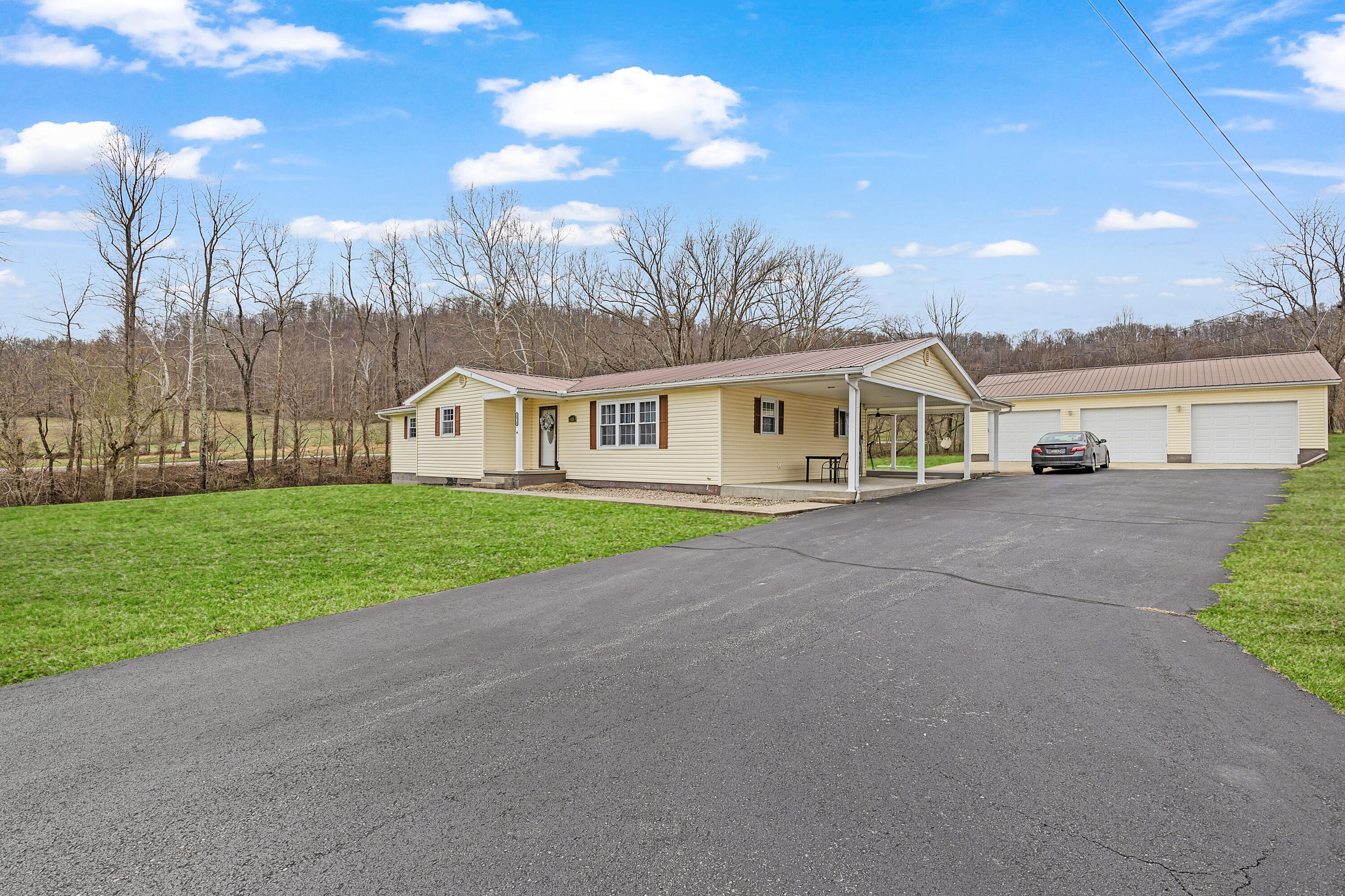 1836 Clarksburg Road Property Photo 2