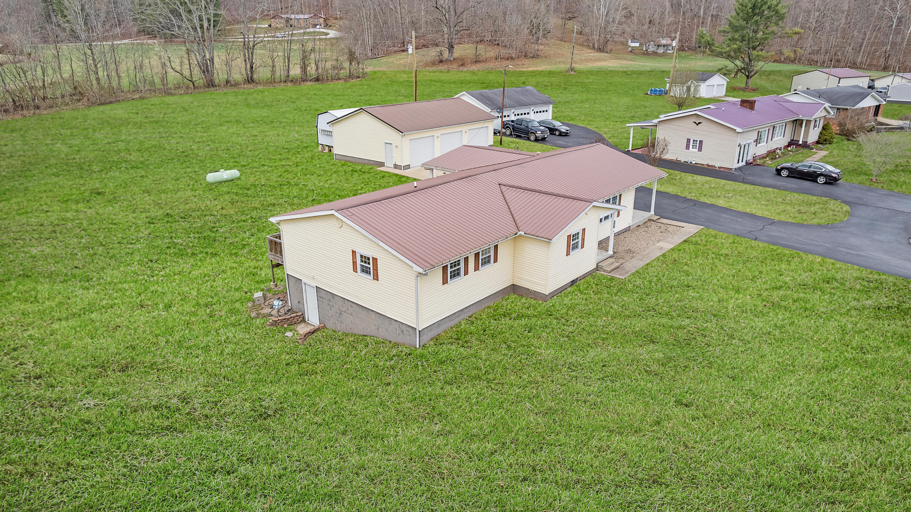 1836 Clarksburg Road Property Photo 11
