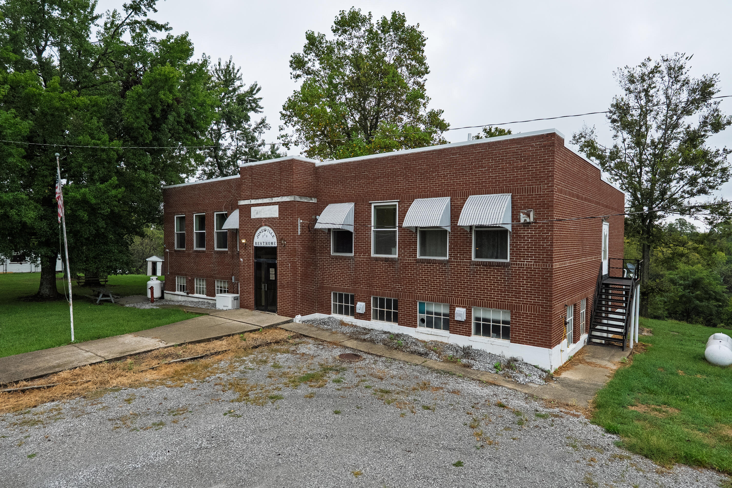 230 School Road Property Photo 2