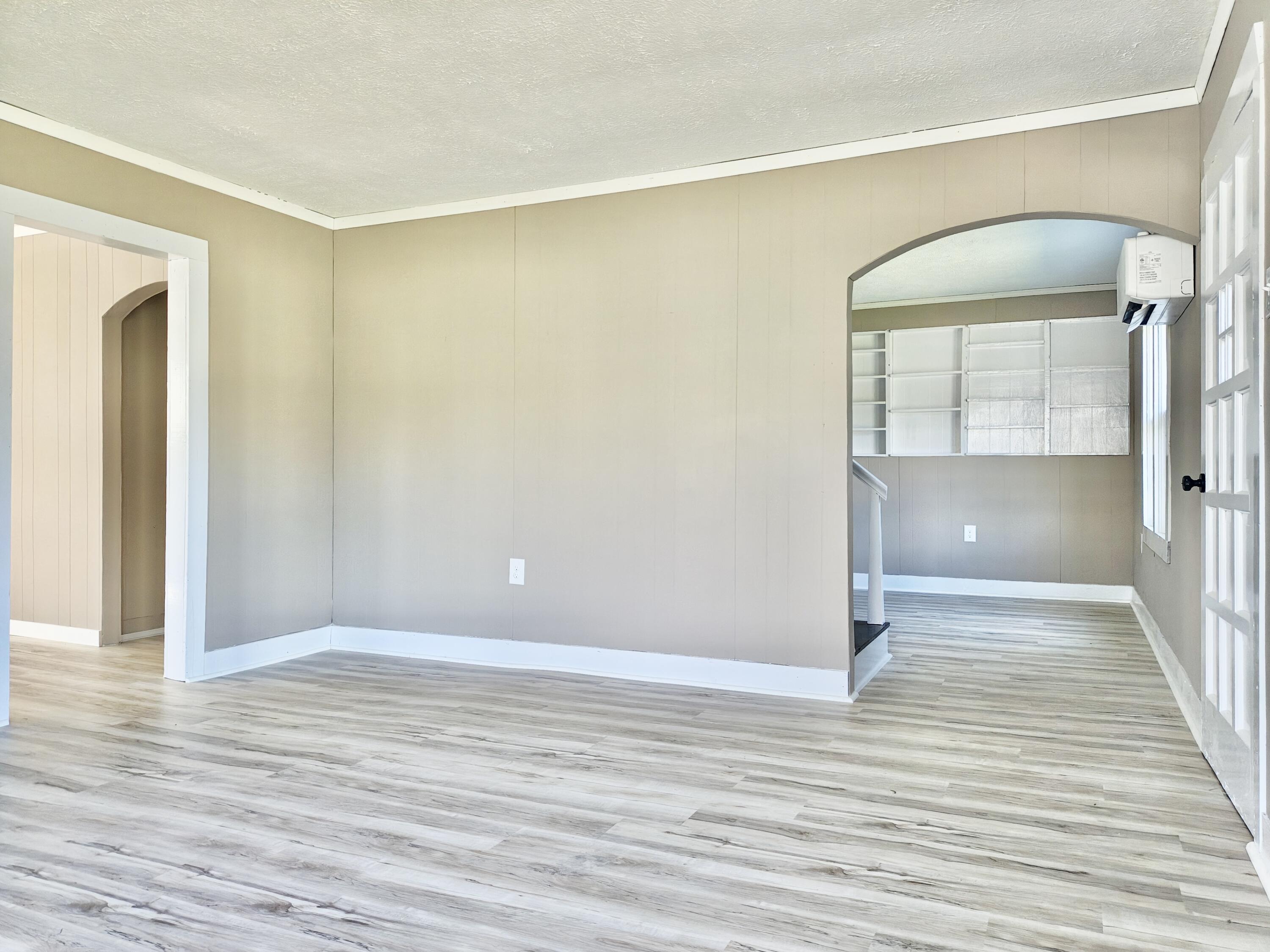 505 Columbus Street Property Photo 4