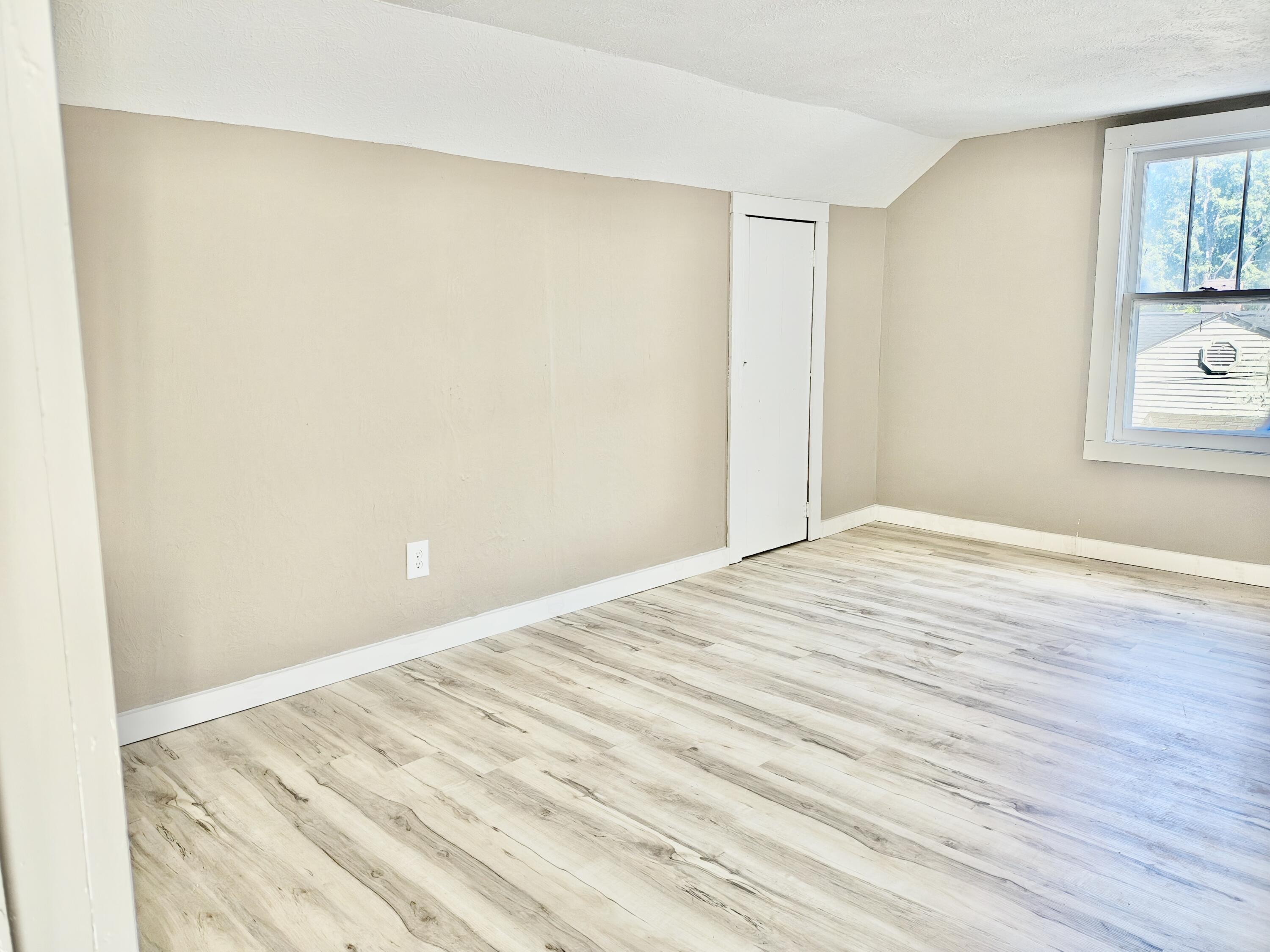 505 Columbus Street Property Photo 23