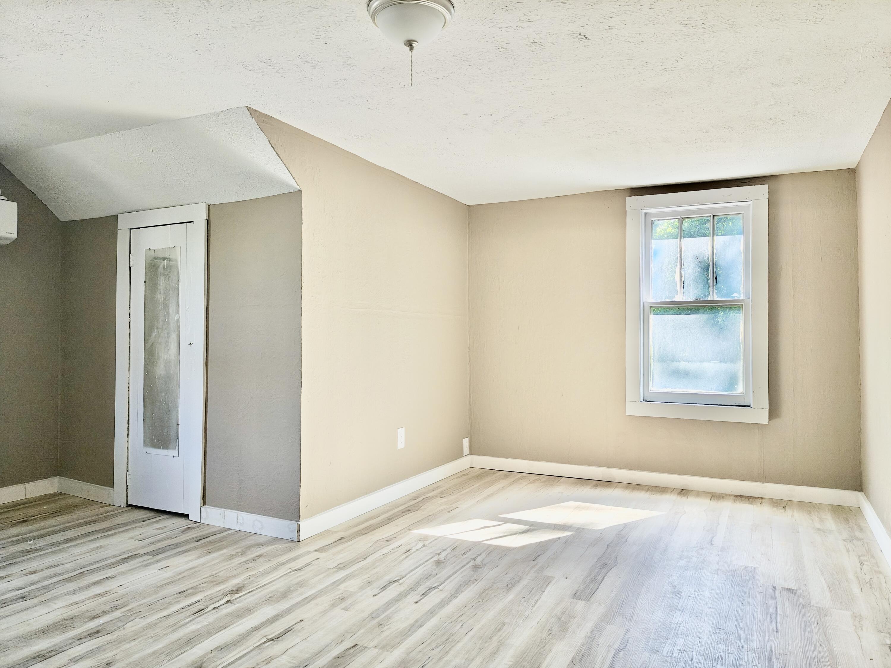 505 Columbus Street Property Photo 24