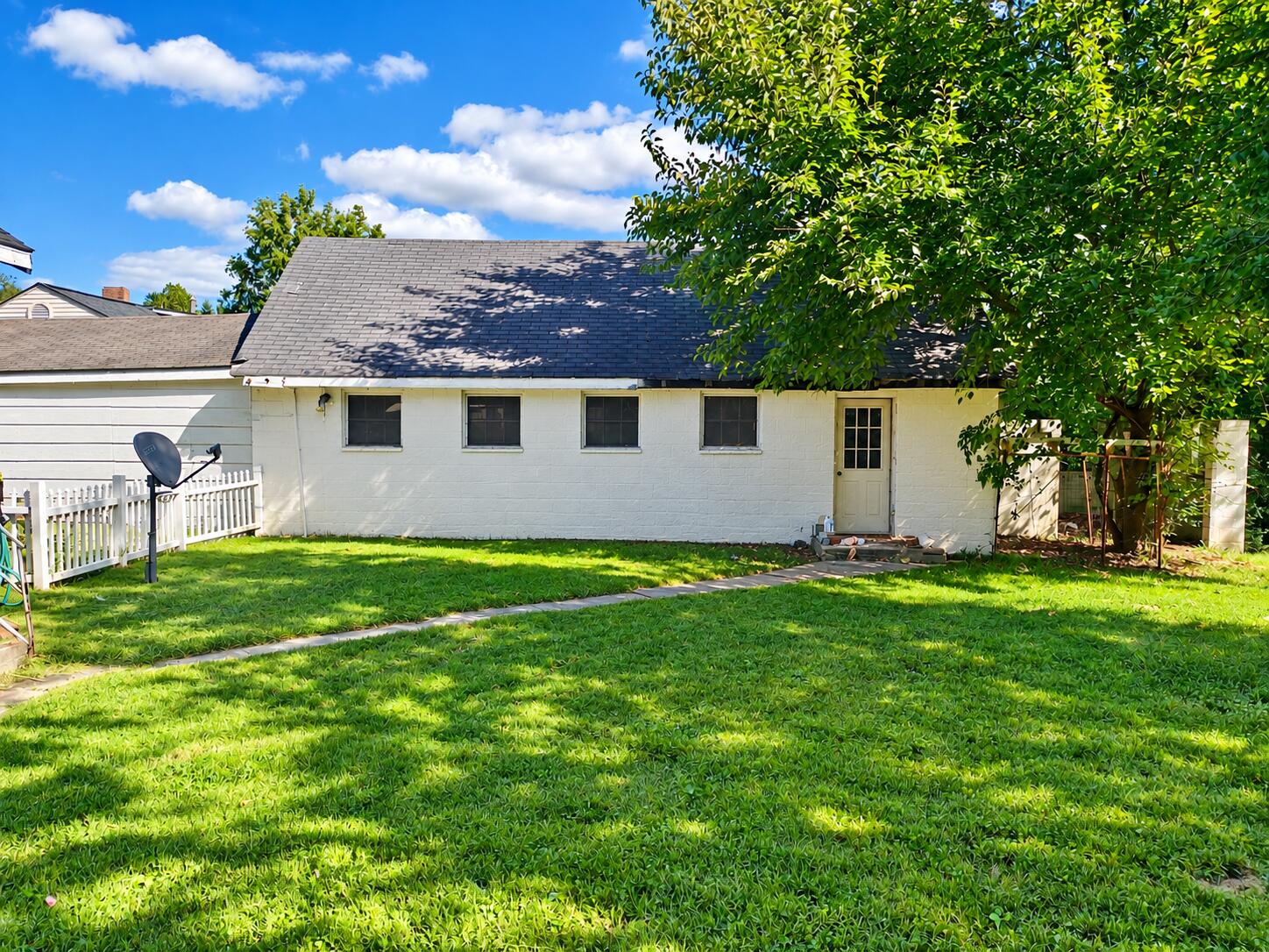 505 Columbus Street Property Photo 36