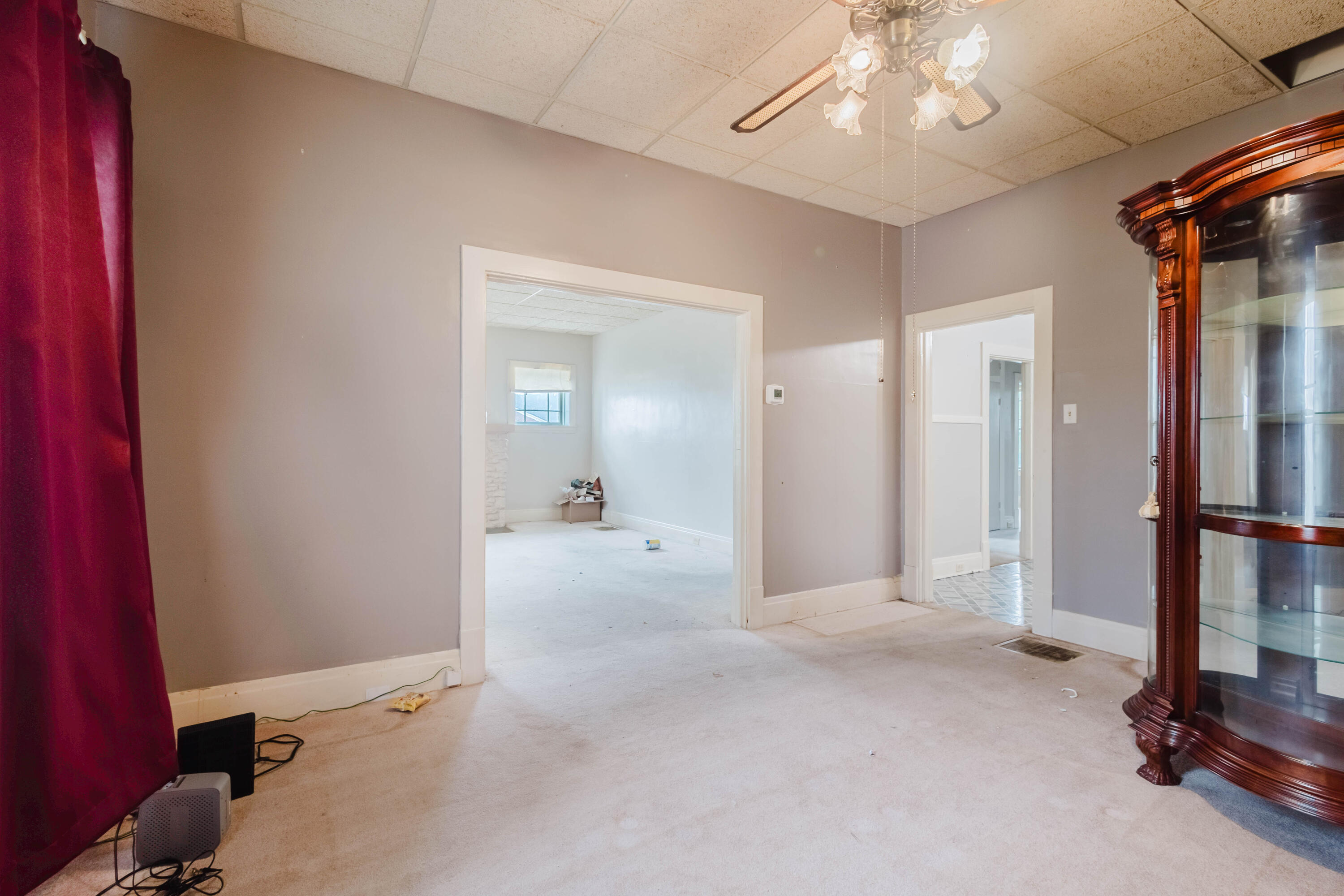 326 W Lexington Avenue Property Photo 12