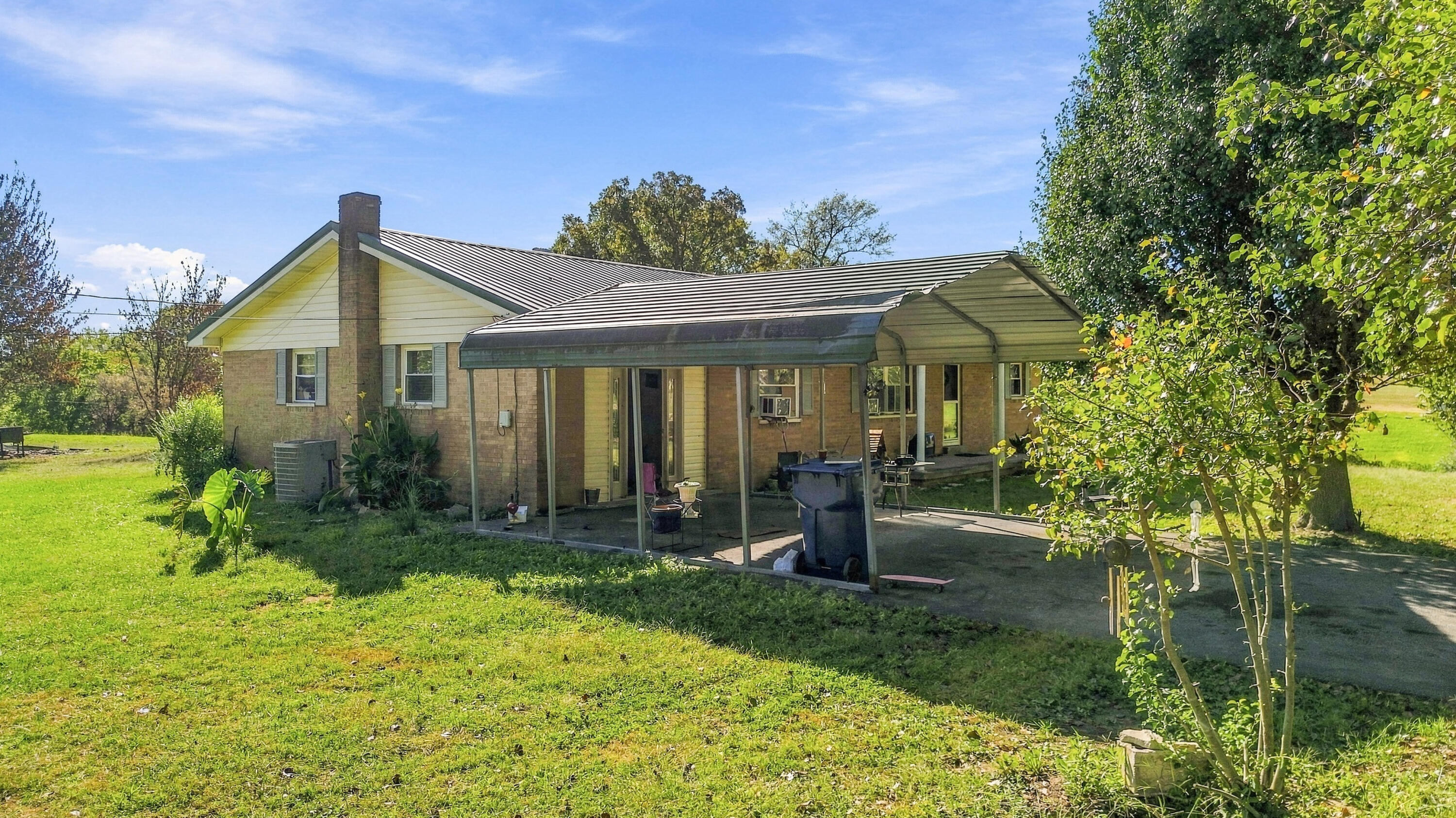 6204 Mount Zion Road Property Photo 4