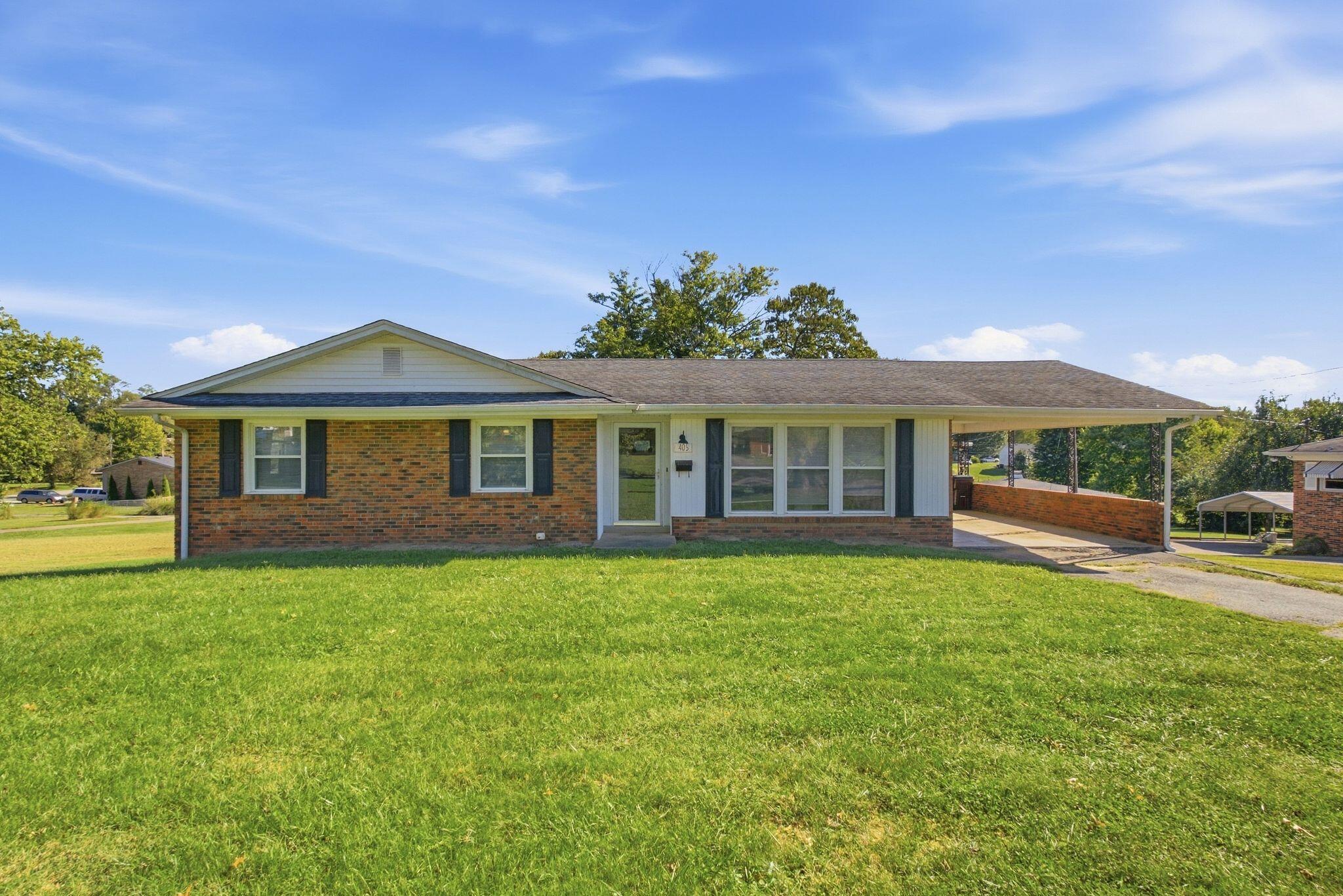 405 Crab Orchard Street Property Photo 2