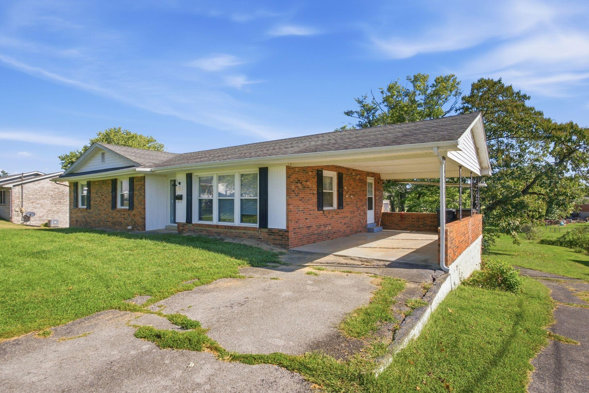 405 Crab Orchard Street Property Photo 4