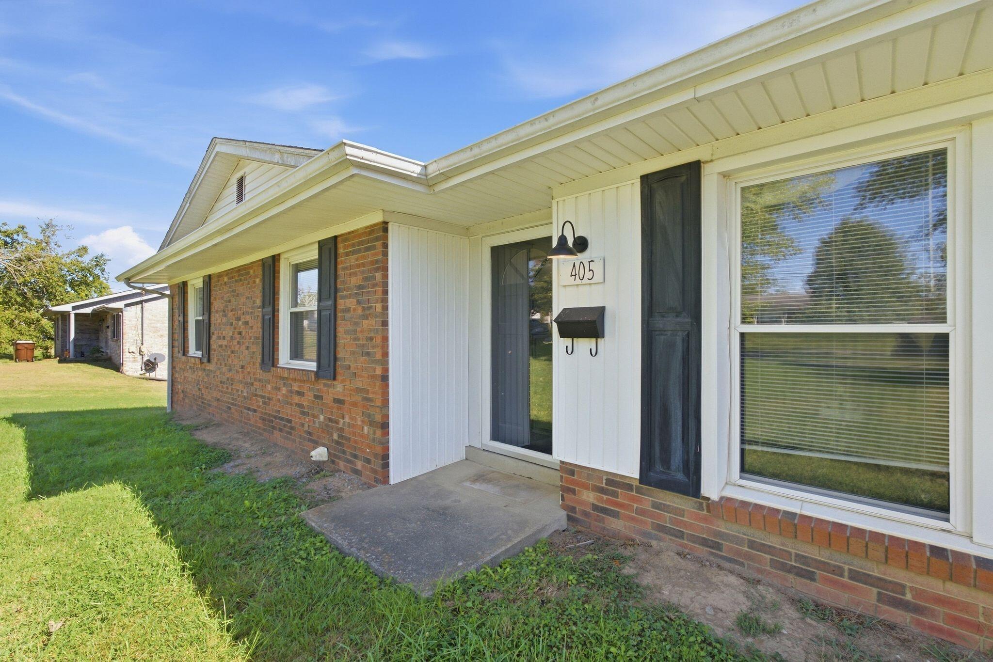 405 Crab Orchard Street Property Photo 5