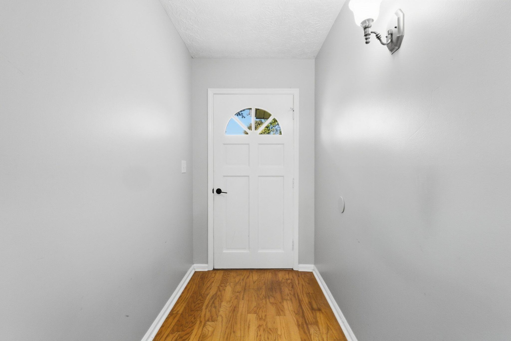405 Crab Orchard Street Property Photo 8