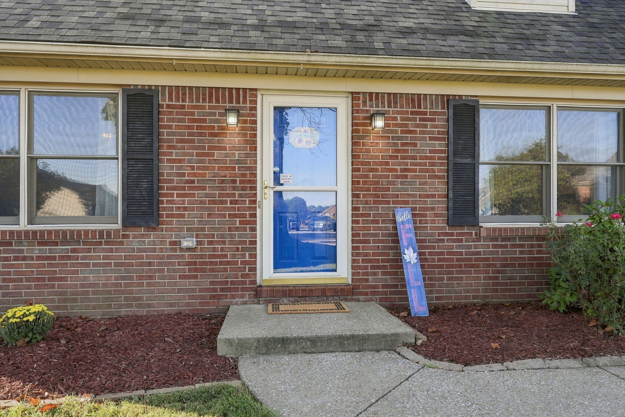 231 Finish Line Way Property Photo 3