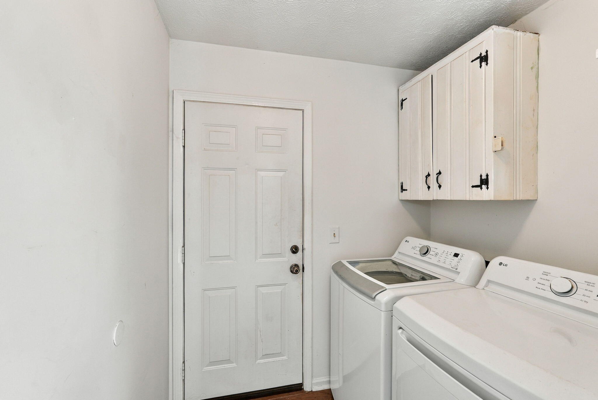231 Finish Line Way Property Photo 14