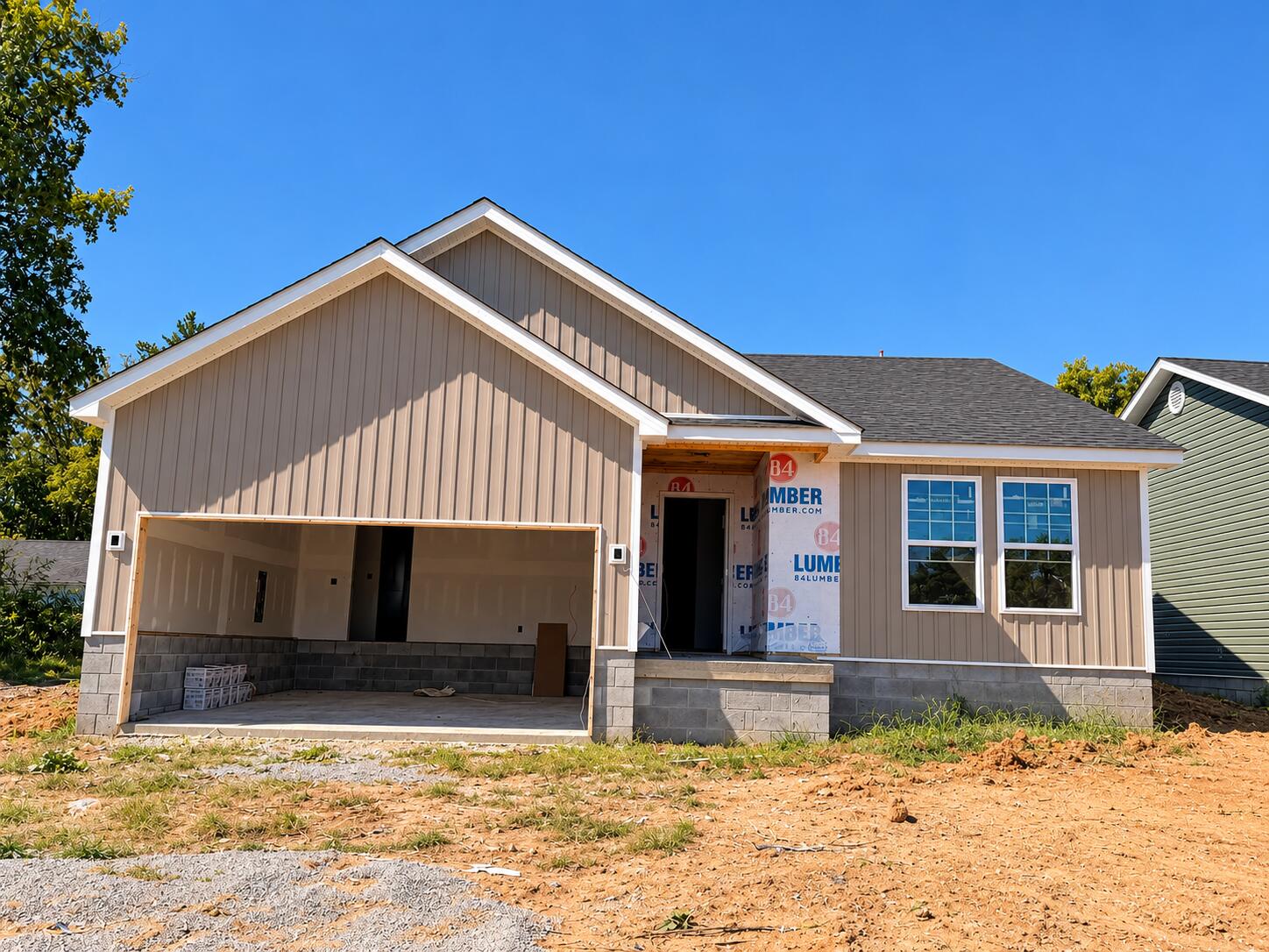 102 Brooks Drive Property Photo 1