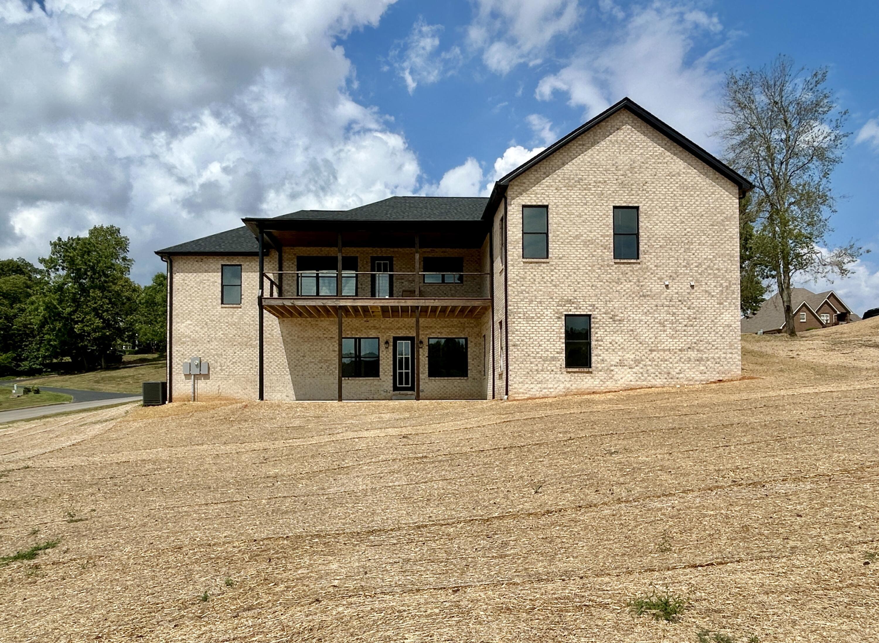 442 Woods Edge Drive Property Photo 6