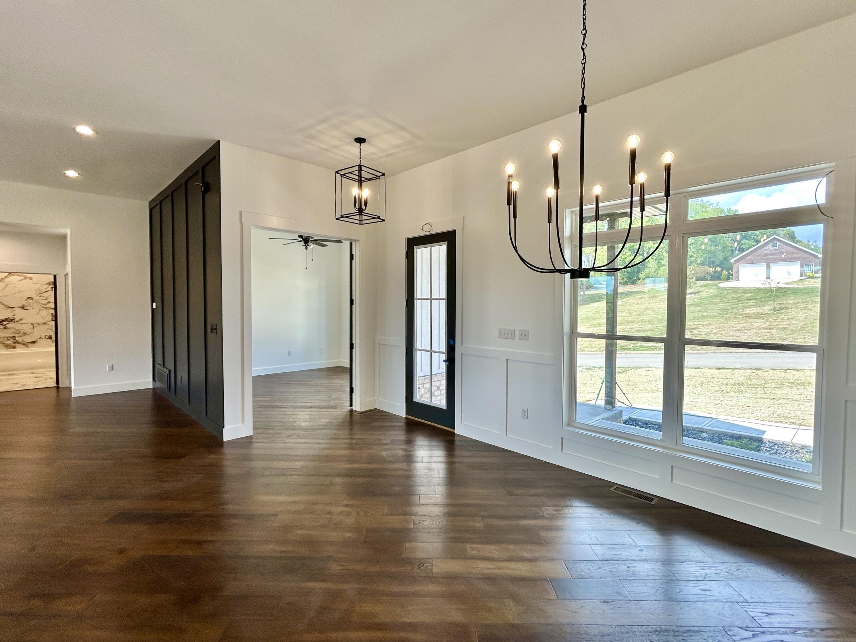 442 Woods Edge Drive Property Photo 13