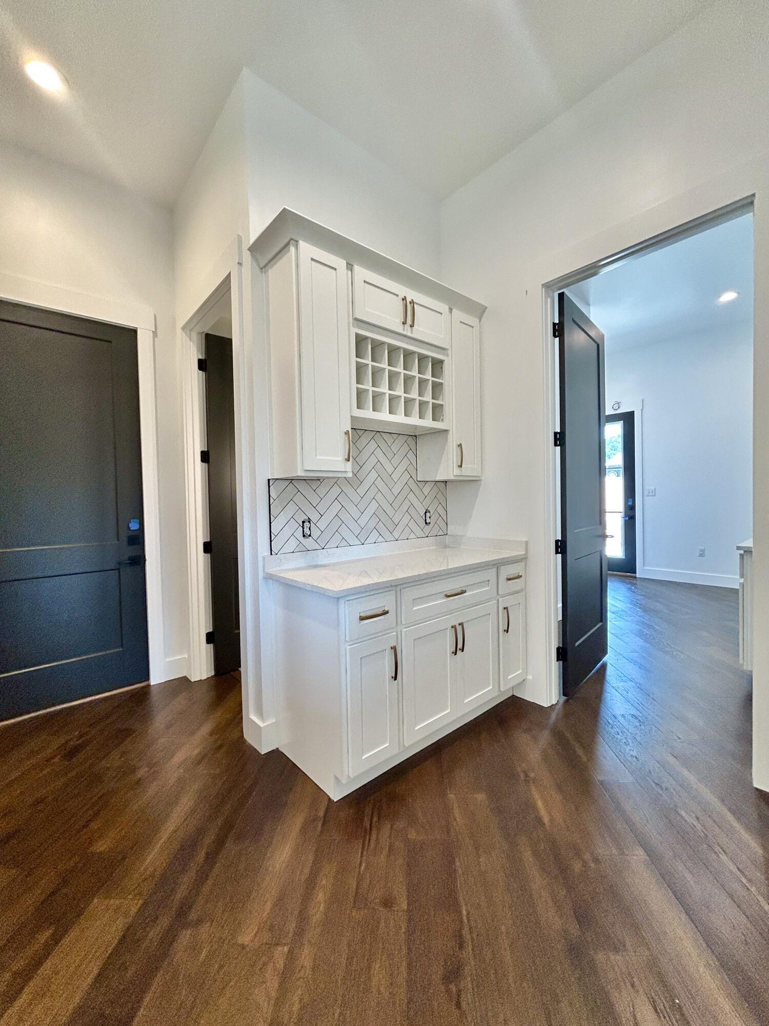 442 Woods Edge Drive Property Photo 40