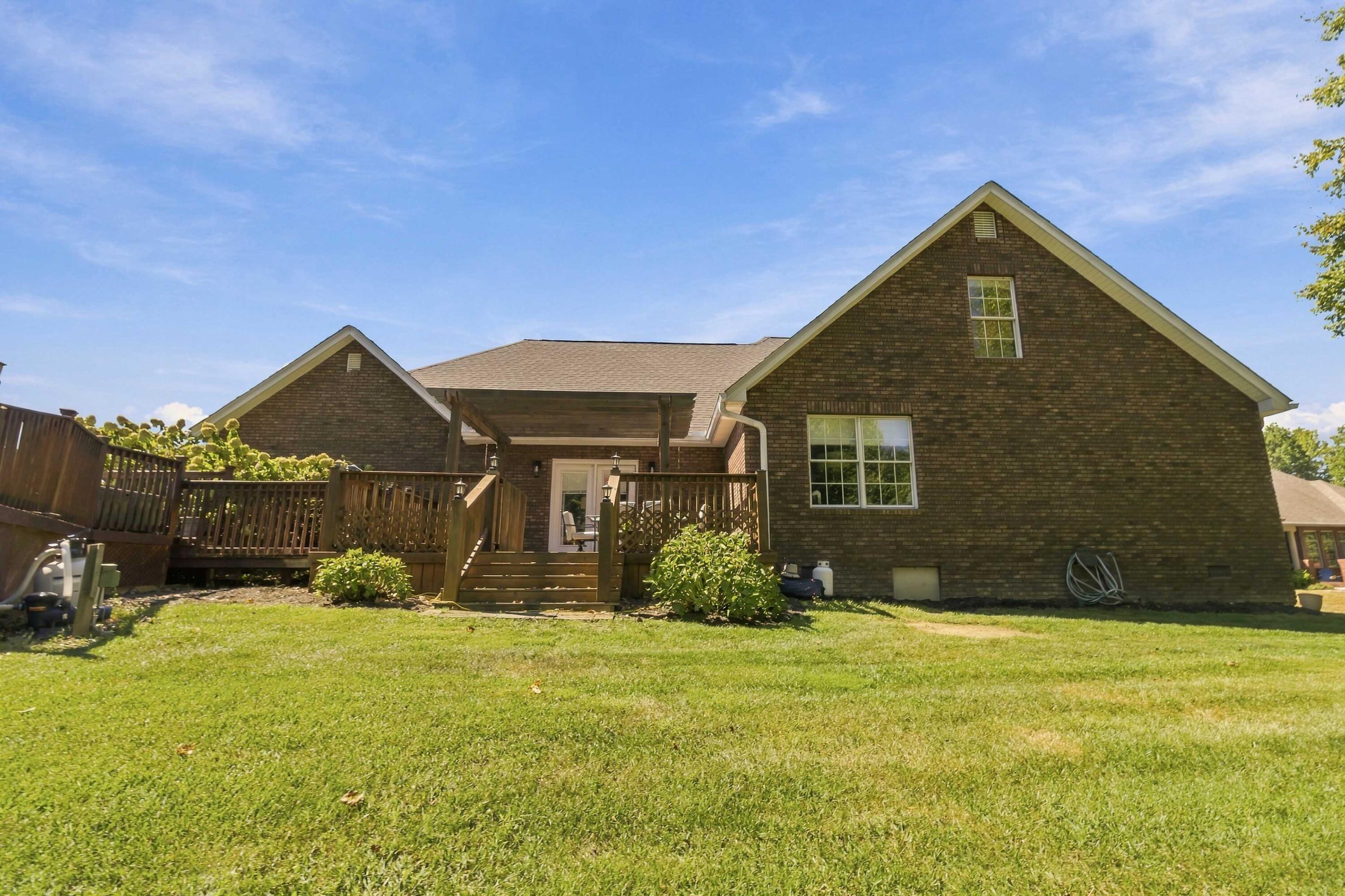 42 Deerfoot Drive Property Photo 34