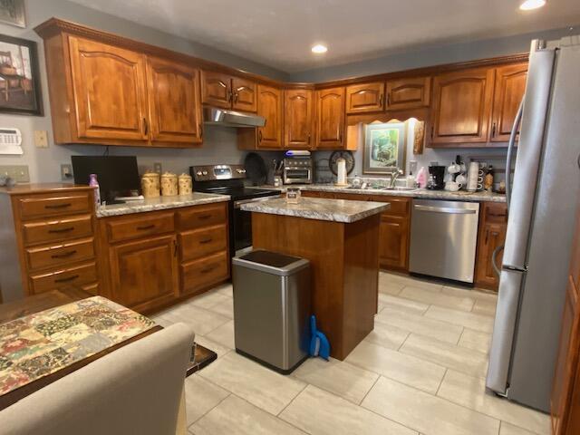 702 Boxwood Drive Property Photo 10