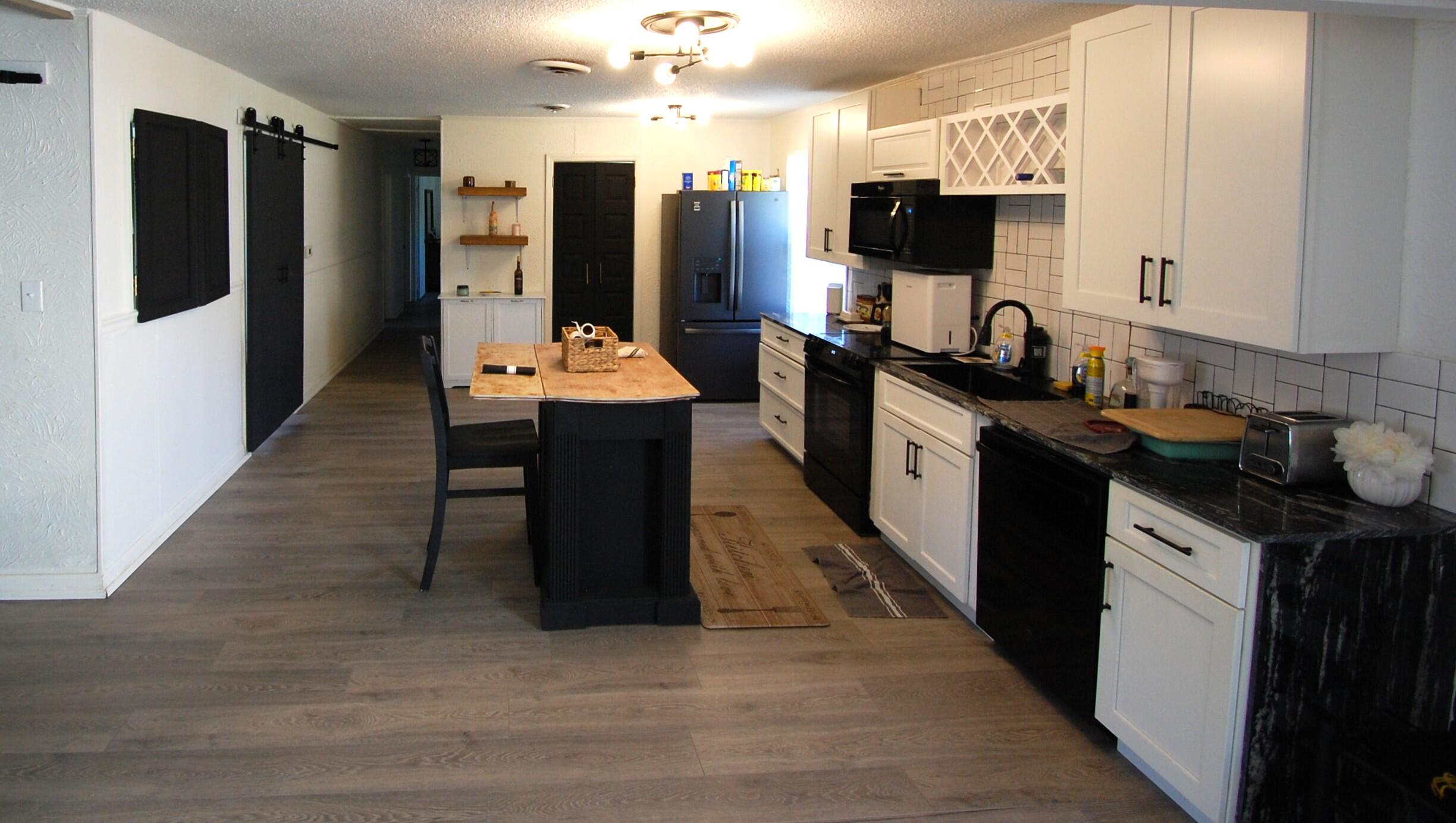 5313 Eva Drive Property Photo 5