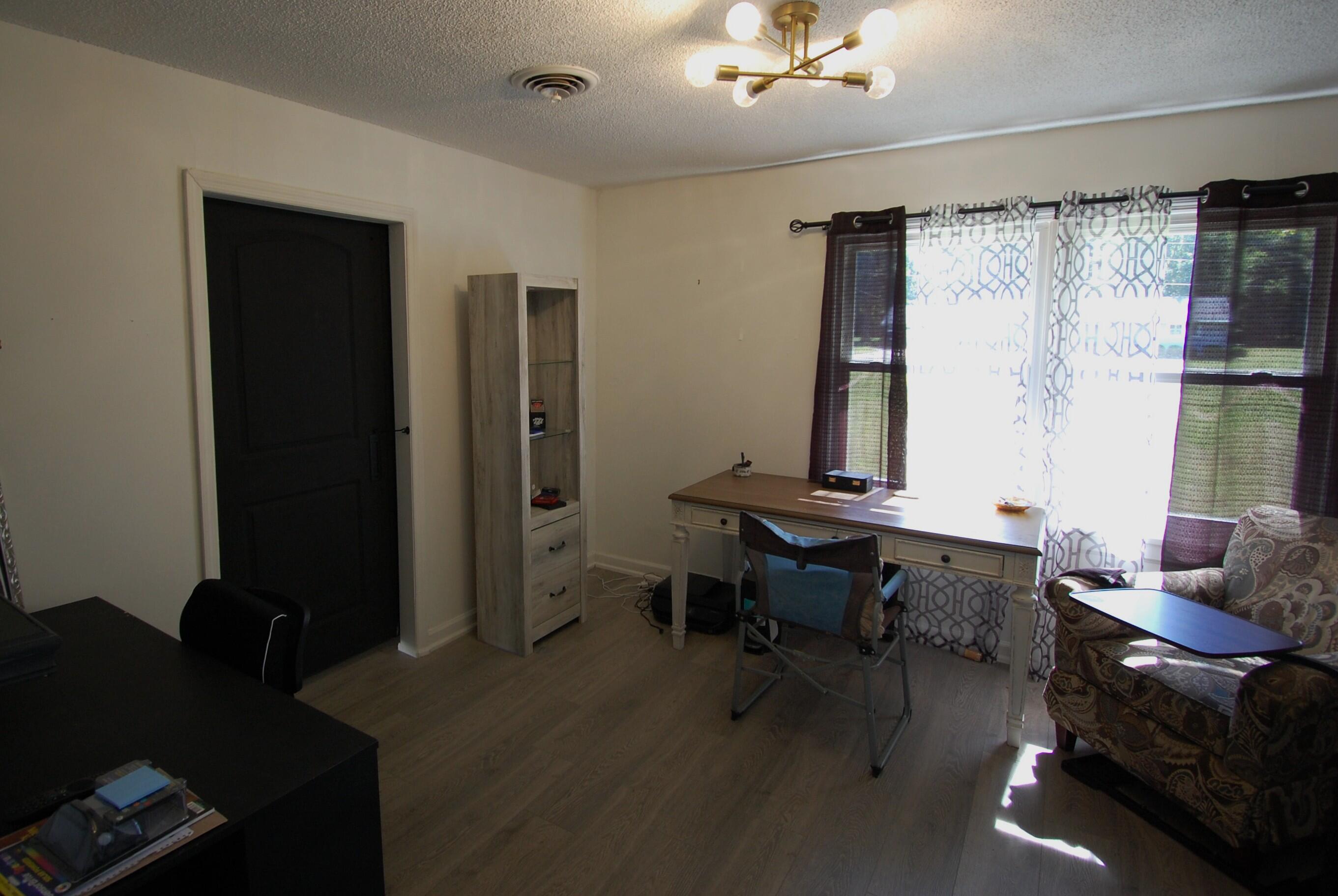 5313 Eva Drive Property Photo 6