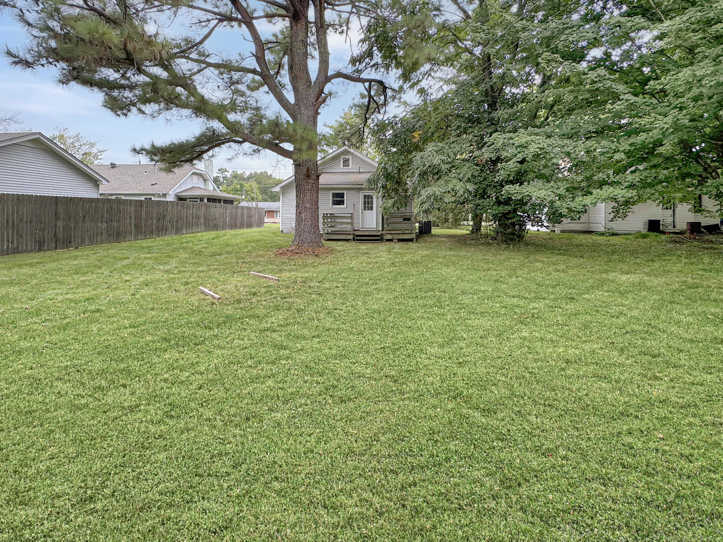 1639 Farmer Avenue Property Photo 18