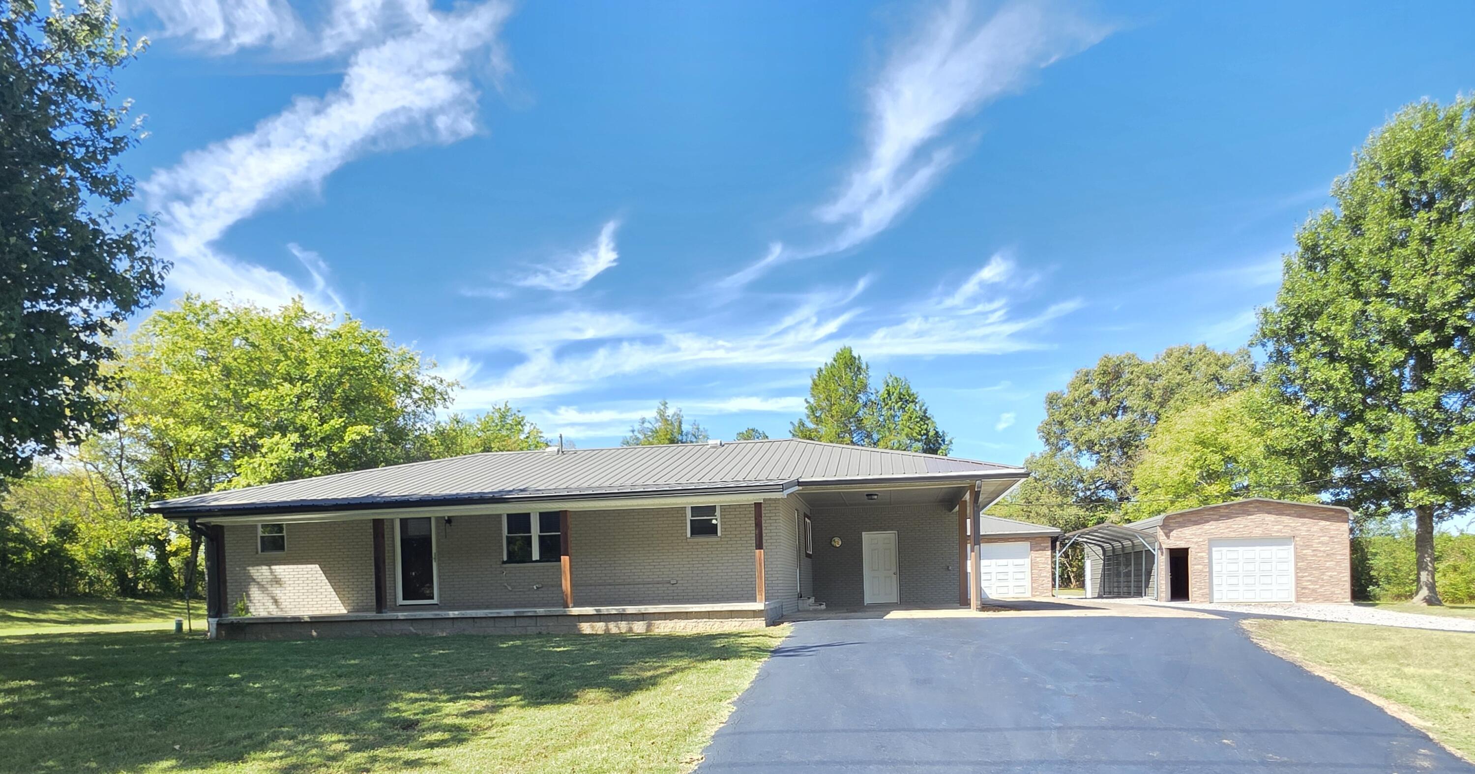 6059 Us 60 W Property Photo 2