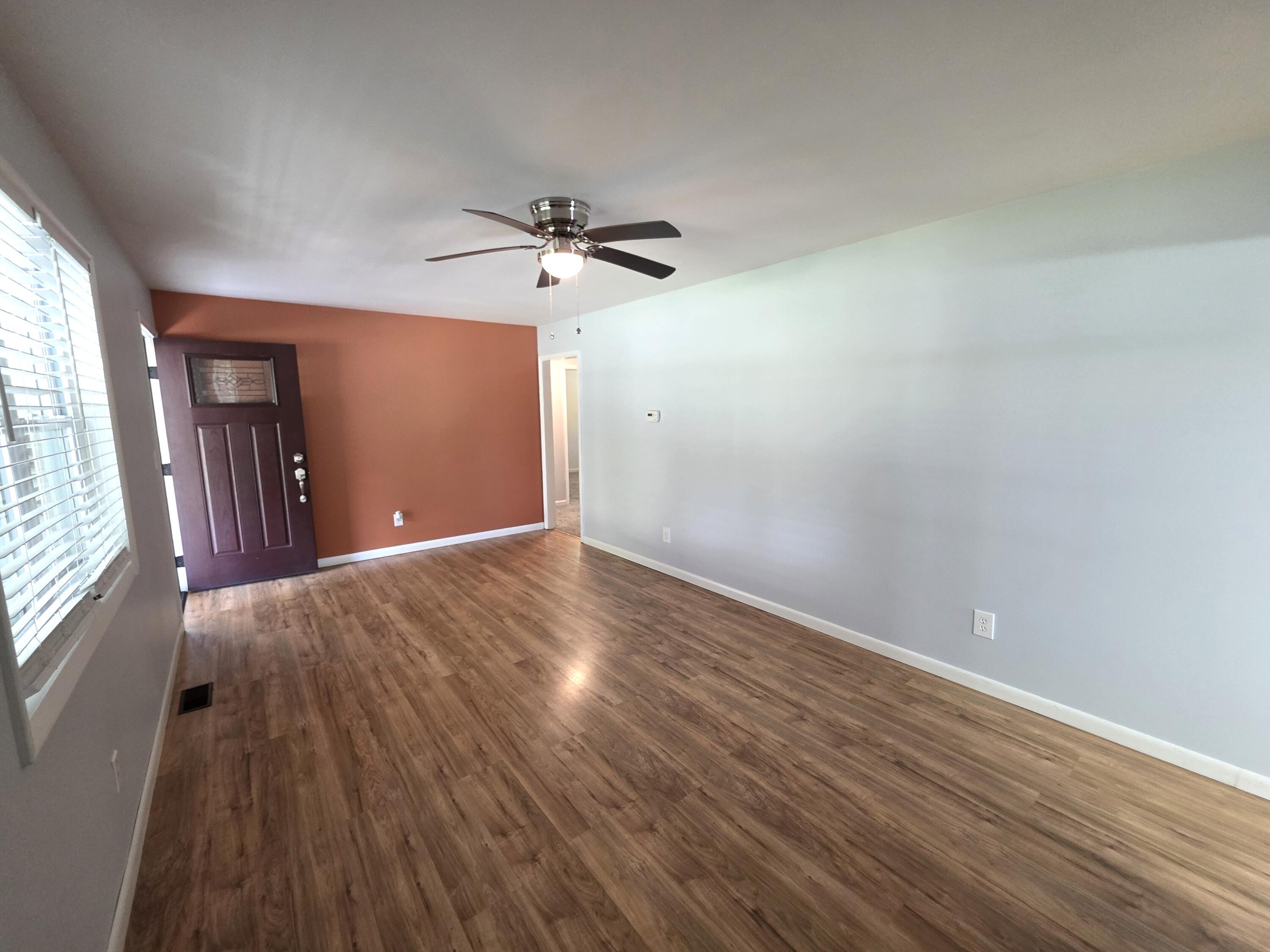 6059 Us 60 W Property Photo 7