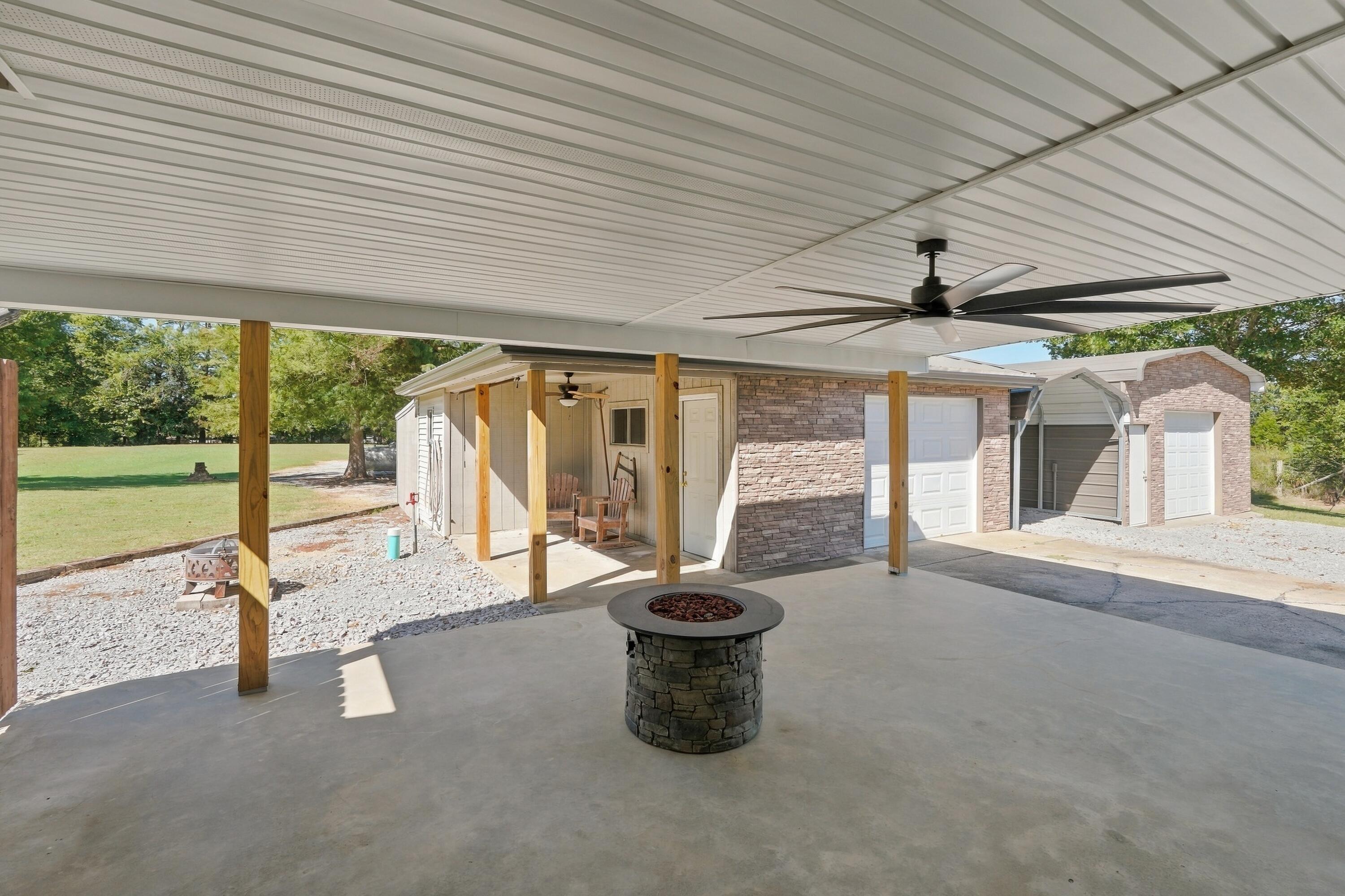 6059 Us 60 W Property Photo 33