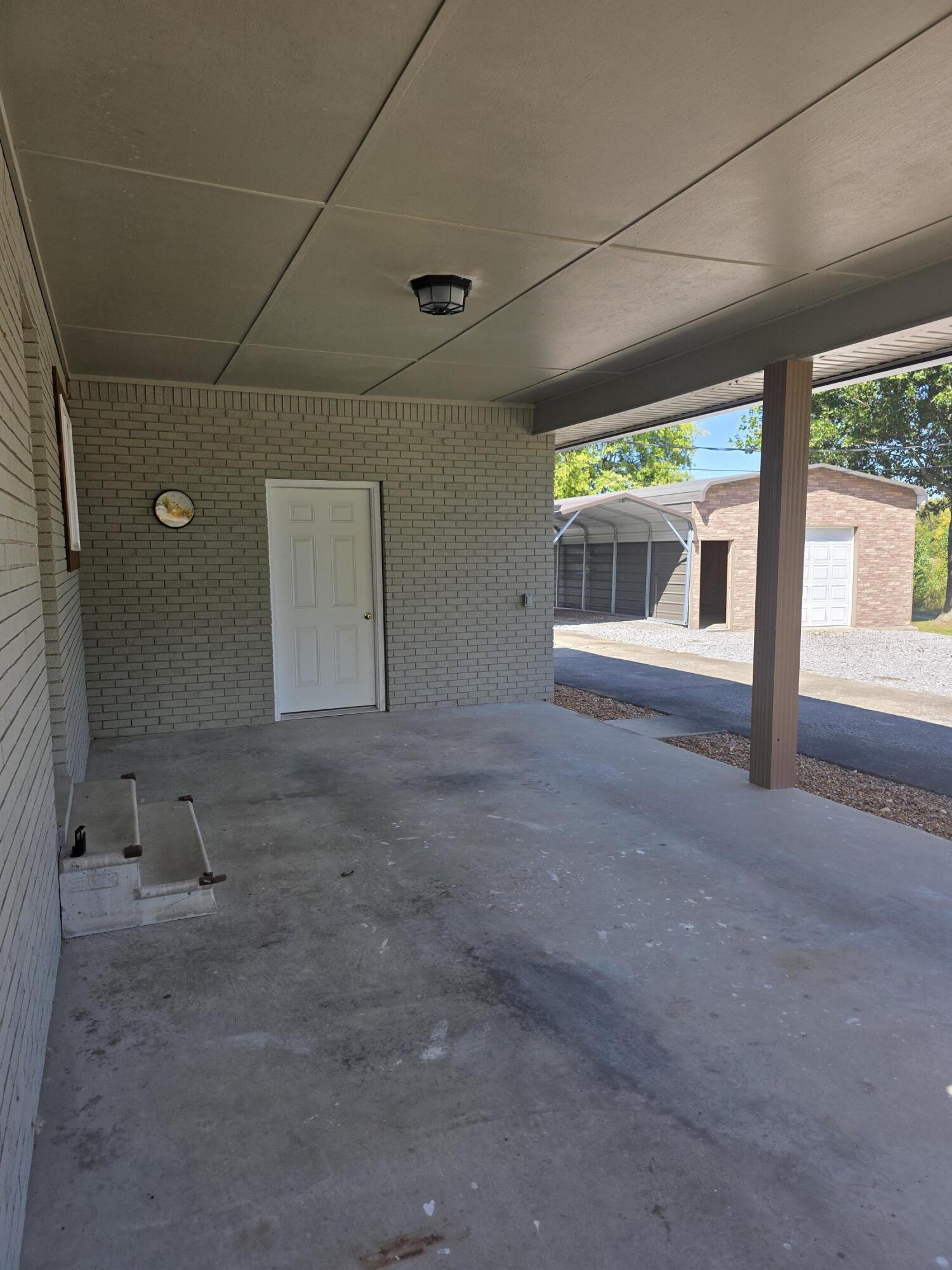 6059 Us 60 W Property Photo 38