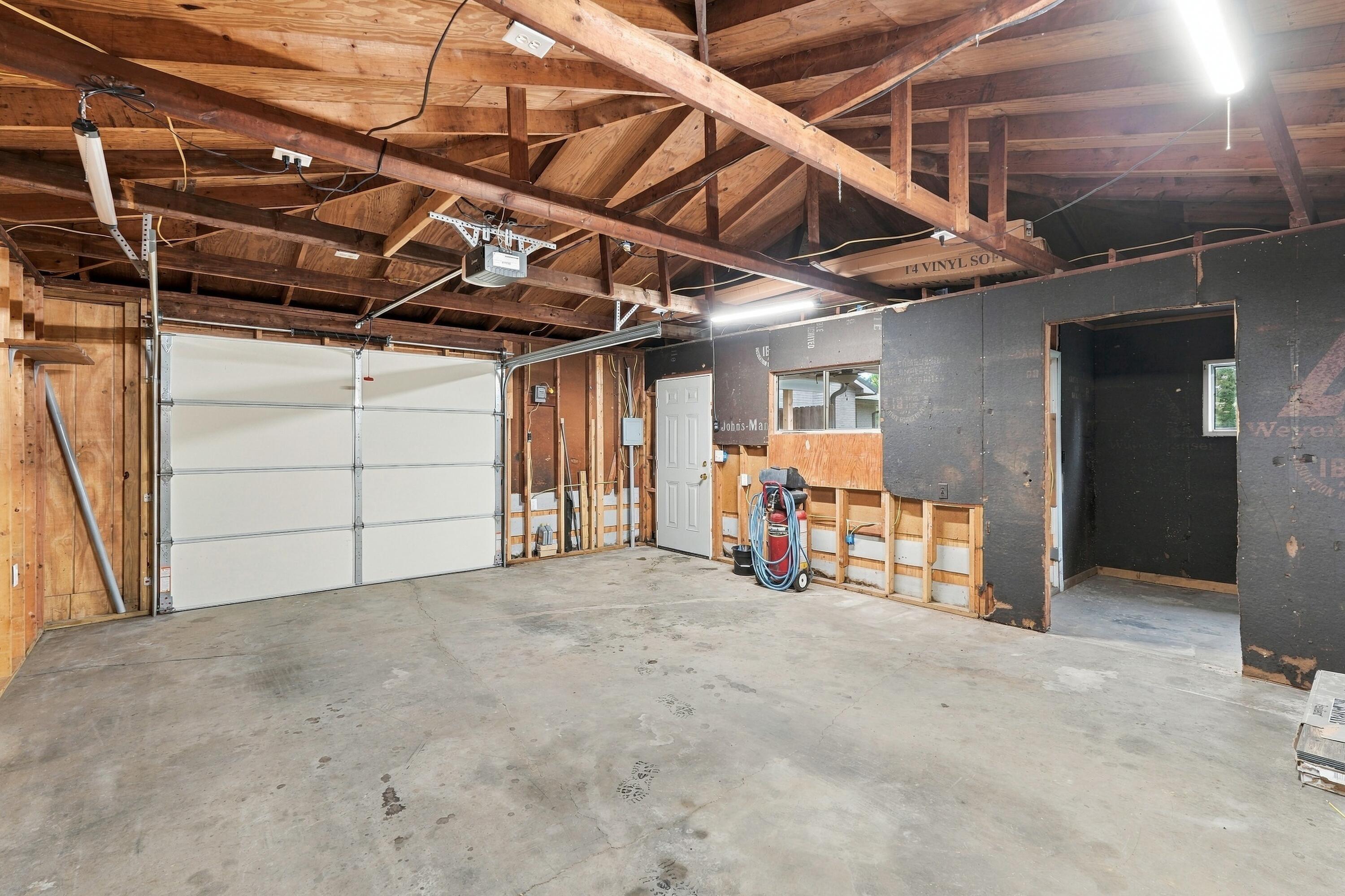 6059 Us 60 W Property Photo 44